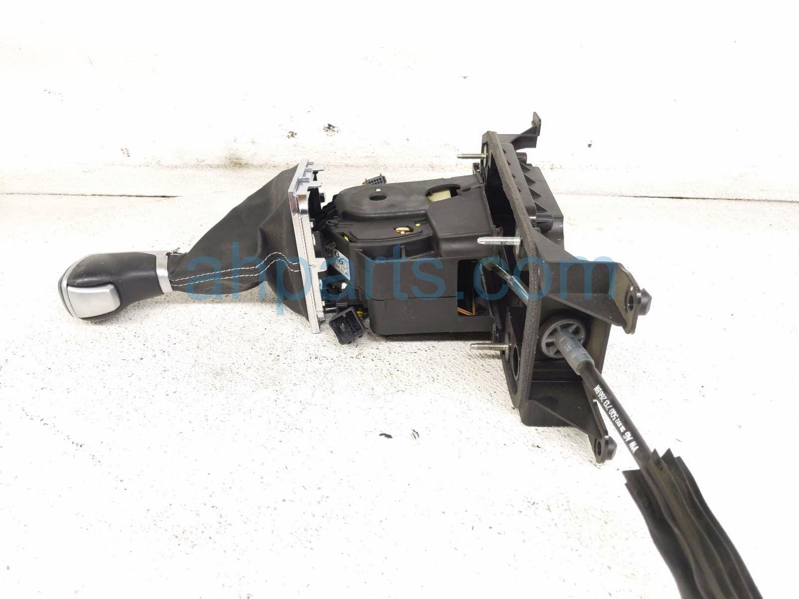 2023 Volkswagen Taos A/t Floor Shifter W/knob 1.5t Fwd 5QM 713 023 D Replacement 2023 Volkswagen Taos A/t Floor Shifter W/knob 1.5t Fwd 5QM 713 023 D Replacement thumbnail