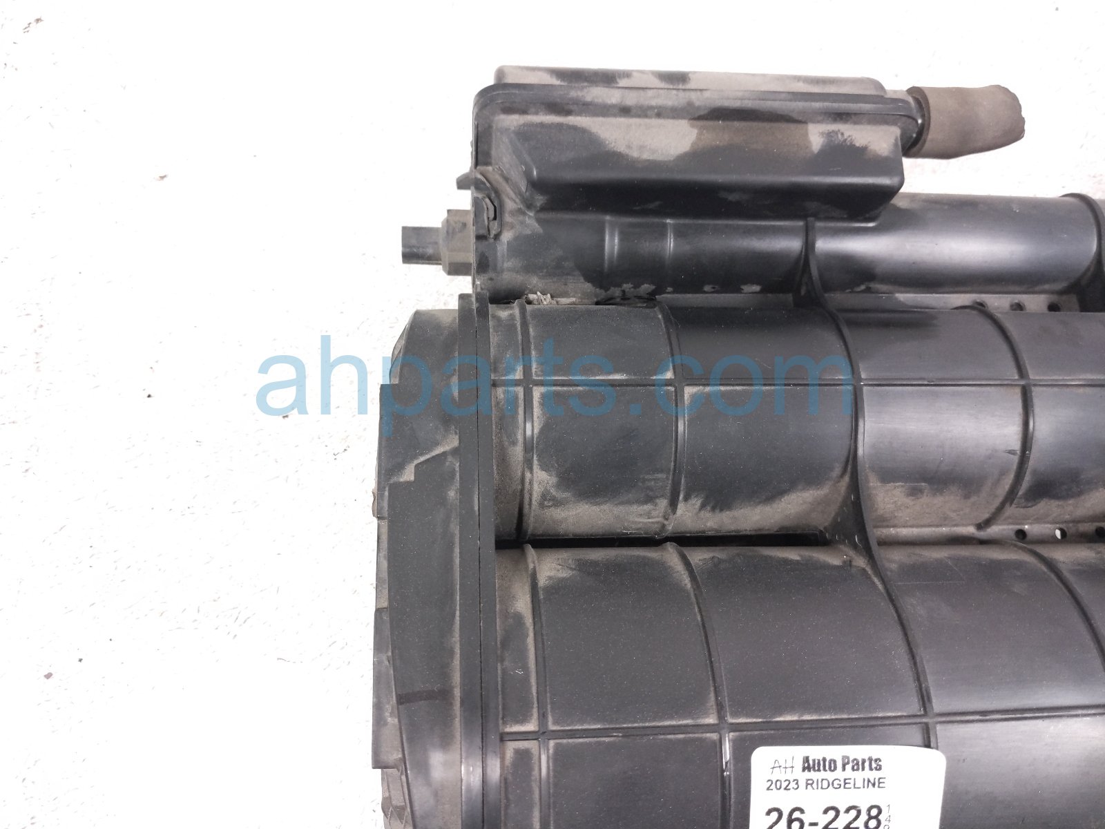 2023 Honda Ridgeline Fuel Vapor Charcoal Canister 3.5l 17011 TG7 A11 Replacement 2023 Honda Ridgeline Fuel Vapor Charcoal Canister 3.5l 17011 TG7 A11 Replacement thumbnail