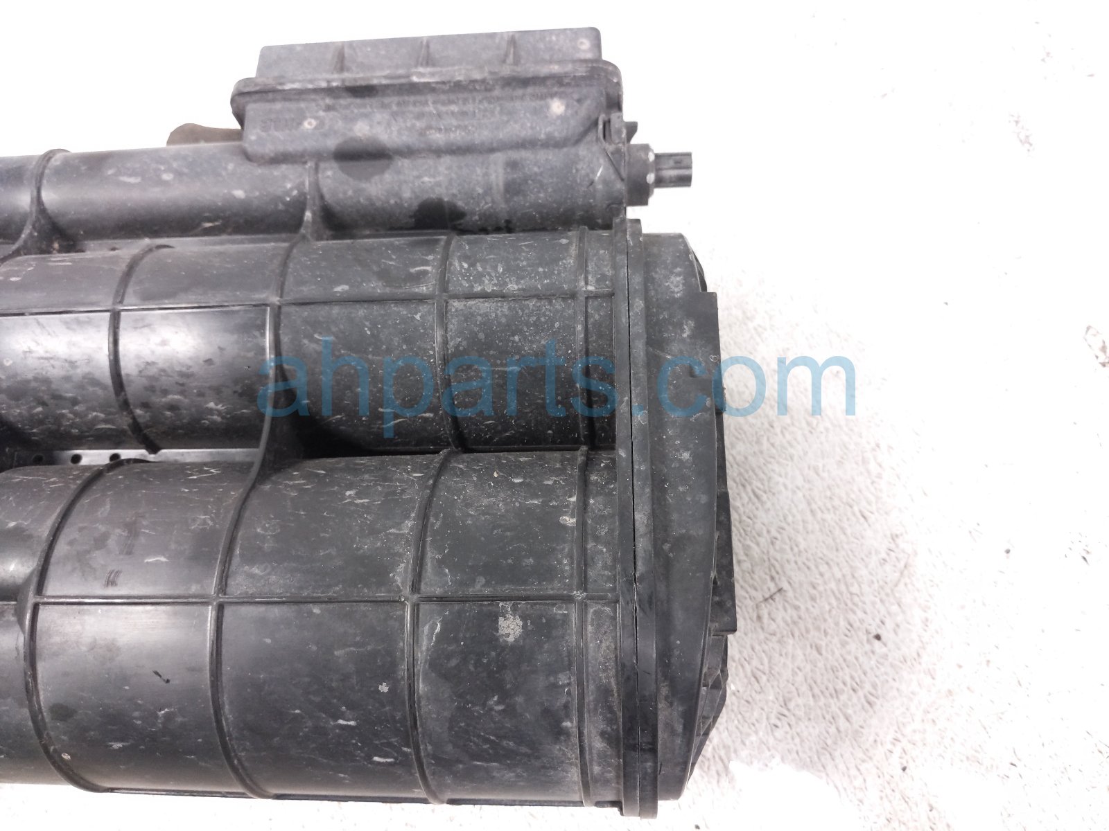 2023 Honda Ridgeline Fuel Vapor Charcoal Canister 3.5l 17011 TG7 A11 Replacement 2023 Honda Ridgeline Fuel Vapor Charcoal Canister 3.5l 17011 TG7 A11 Replacement thumbnail