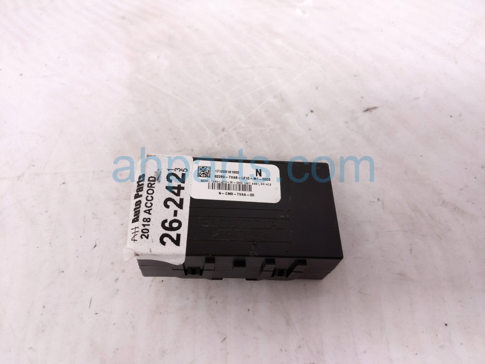 2018 Honda Accord Hcs Control Module Unit Rear Driver 82289 TVA8 L210 Replacement 2018 Honda Accord Hcs Control Module Unit Rear Driver 82289 TVA8 L210 Replacement thumbnail