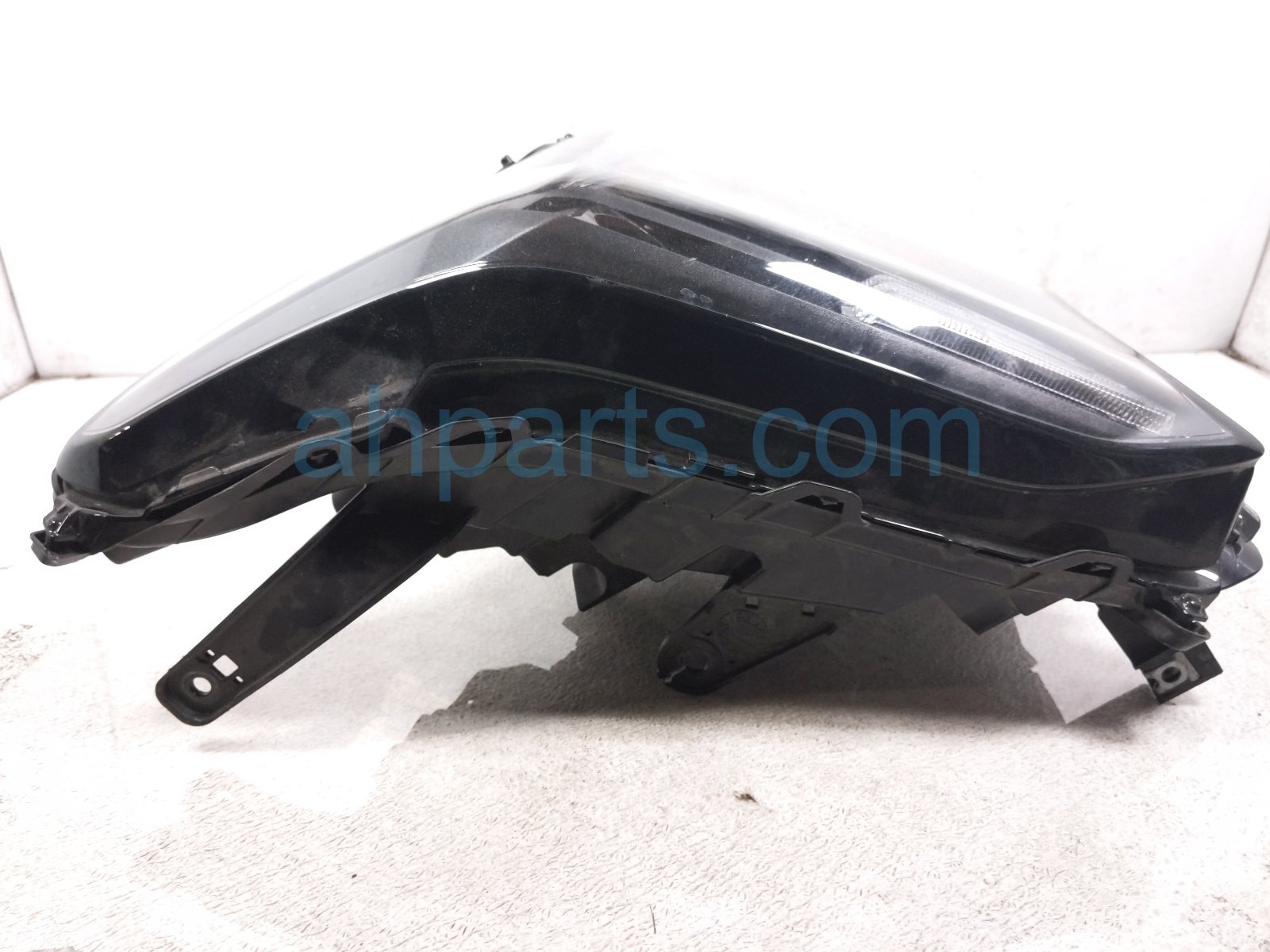 2024 Toyota Tacoma Headlight Driver Headlamp / Light 81150 AK010 Replacement 2024 Toyota Tacoma Headlight Driver Headlamp / Light 81150 AK010 Replacement thumbnail