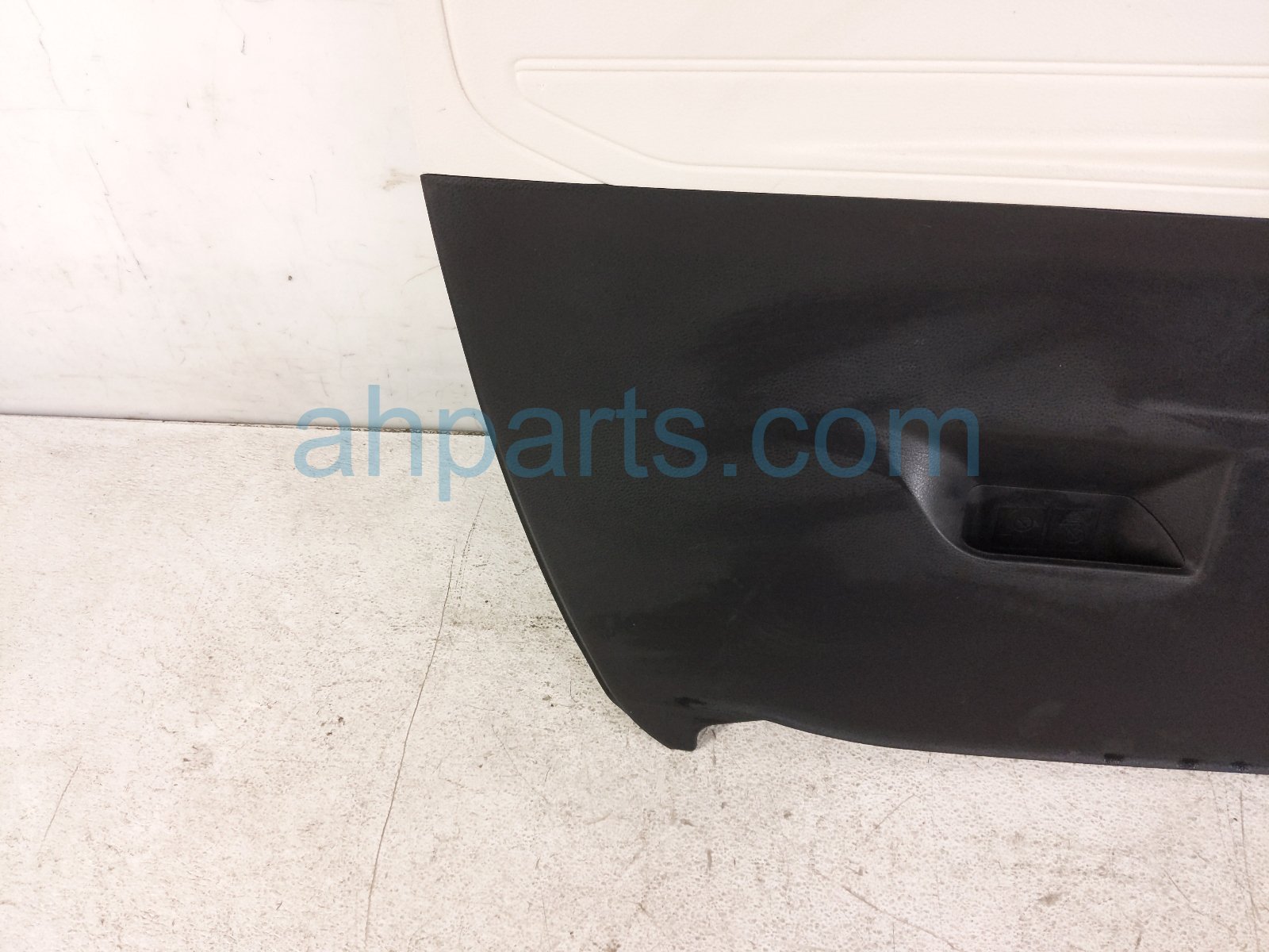 2022 Toyota Sienna Trim / Liner Rear Driver Interior Door Panel Brown 67690 08331 A0 Replacement 2022 Toyota Sienna Trim / Liner Rear Driver Interior Door Panel Brown 67690 08331 A0 Replacement thumbnail