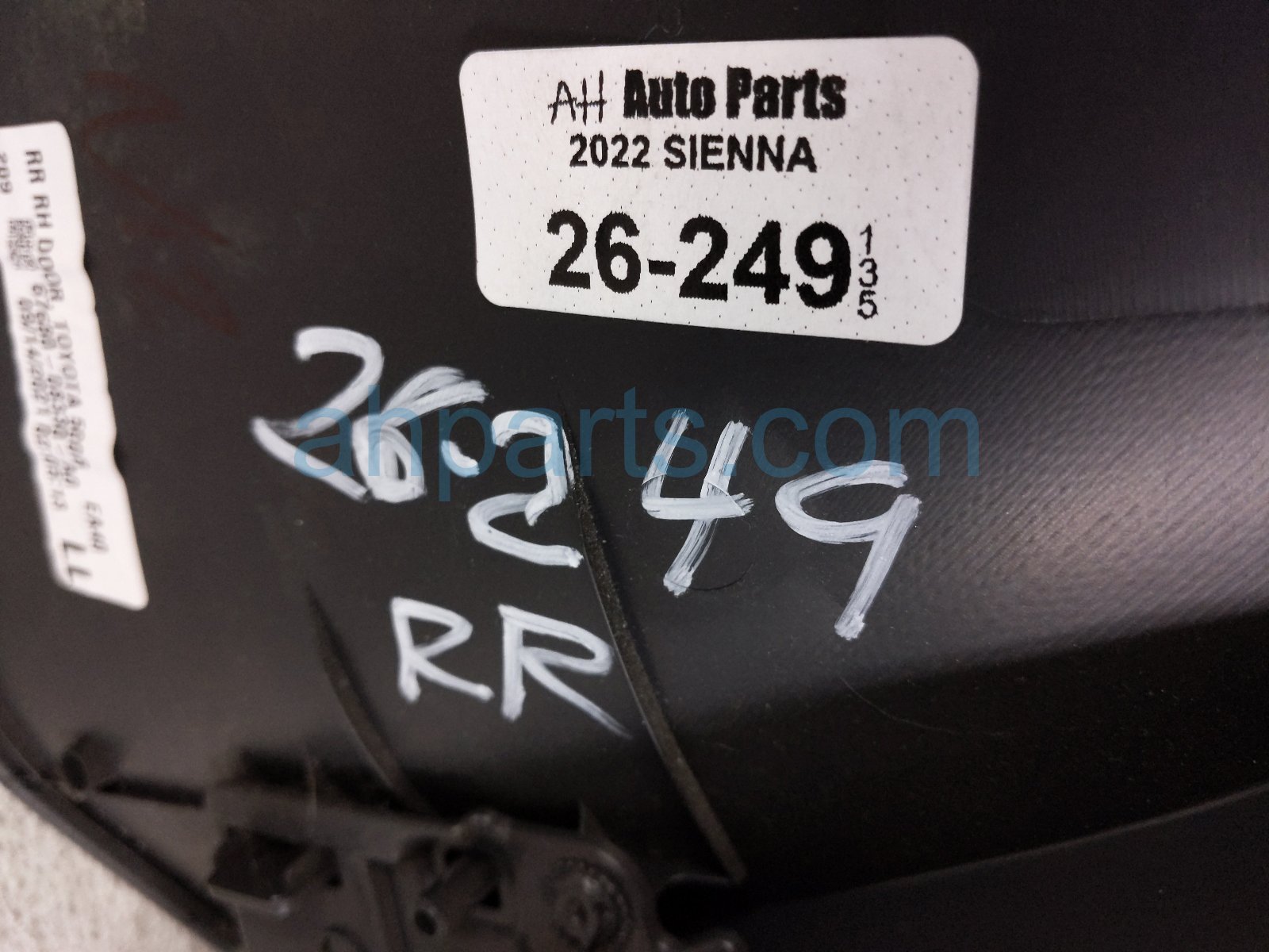 2022 Toyota Sienna Trim / Liner Rear Passenger Interior Door Panel Brown 67680 08331 A0 Replacement 2022 Toyota Sienna Trim / Liner Rear Passenger Interior Door Panel Brown 67680 08331 A0 Replacement thumbnail