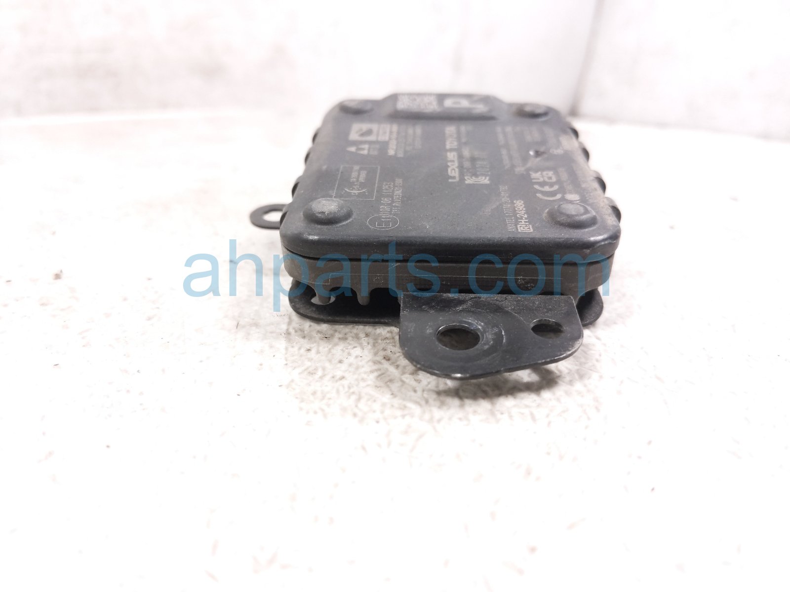 2024 Toyota Tacoma Front Distance Cruise Radar Unit 88210 0E060 Replacement 2024 Toyota Tacoma Front Distance Cruise Radar Unit 88210 0E060 Replacement thumbnail