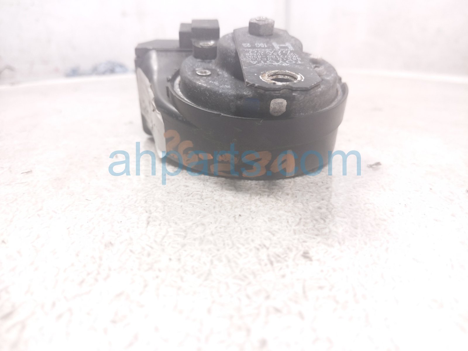 2024 Toyota Tacoma High Pitch Note Horn 86510 0E040 Replacement 2024 Toyota Tacoma High Pitch Note Horn 86510 0E040 Replacement thumbnail