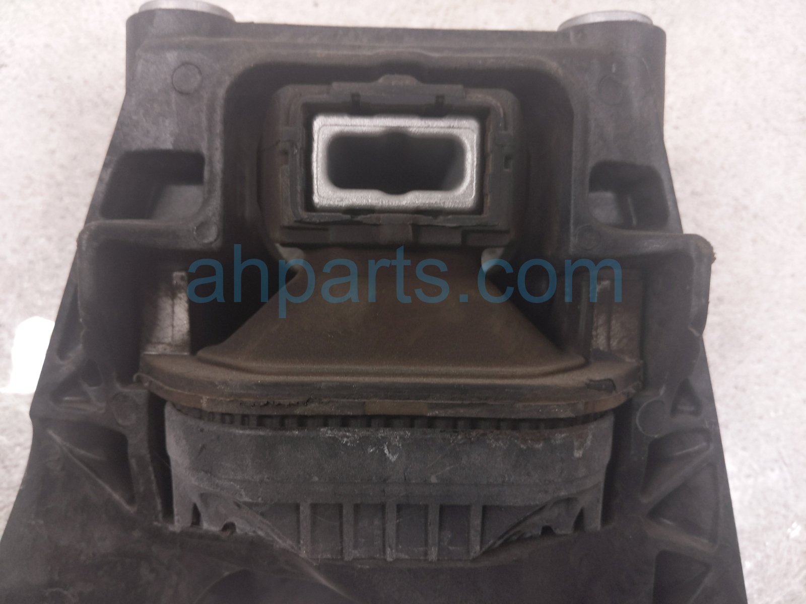 2025 Honda Accord Engine/motor Passenger Side Engine Mount 2.0l Hyb 50820 30B A52 Replacement 2025 Honda Accord Engine/motor Passenger Side Engine Mount 2.0l Hyb 50820 30B A52 Replacement thumbnail