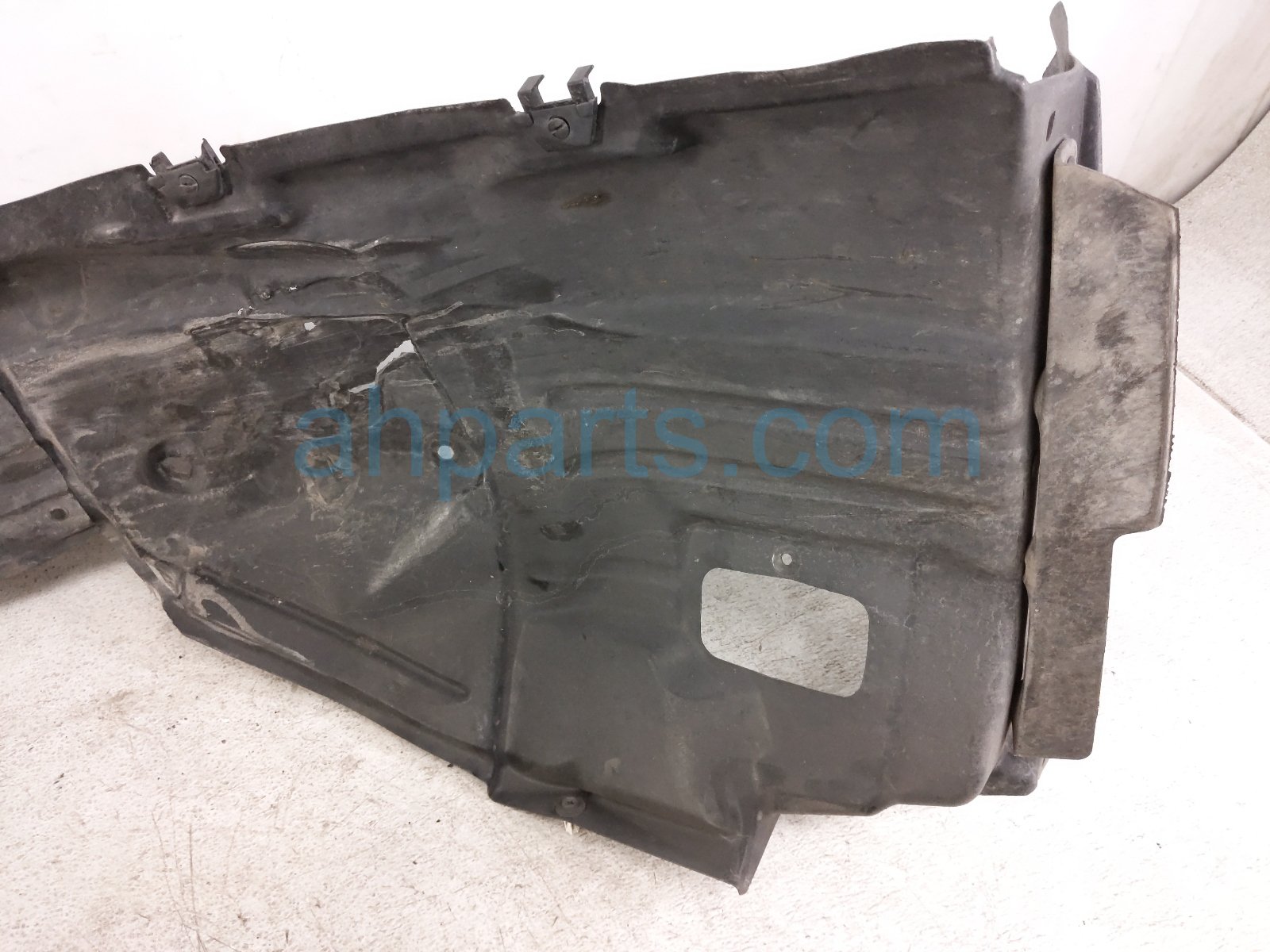 2013 Lexus Gs350 Front Passenger Inner Fender Liner 53805 30203 Replacement 2013 Lexus Gs350 Front Passenger Inner Fender Liner 53805 30203 Replacement thumbnail