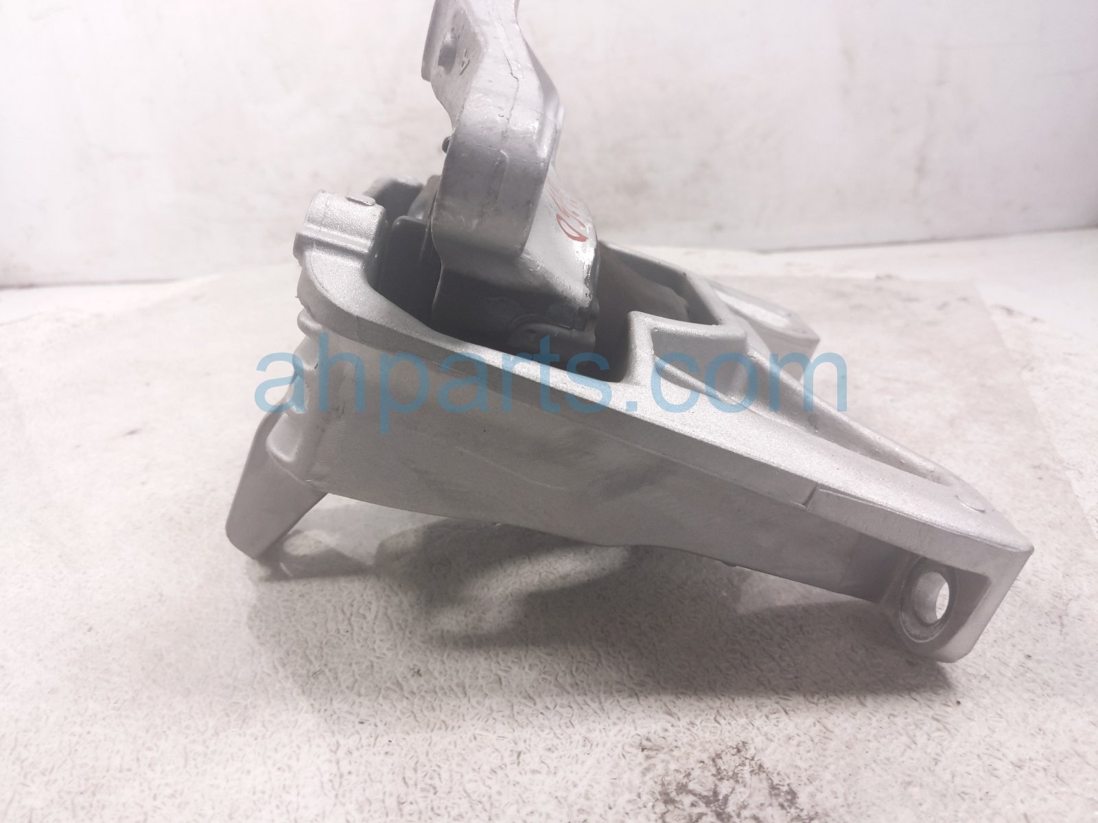 2025 Honda Accord Engine/motor Driver A/t Transmission Mount Hyb 50850 30B A51 Replacement 2025 Honda Accord Engine/motor Driver A/t Transmission Mount Hyb 50850 30B A51 Replacement thumbnail