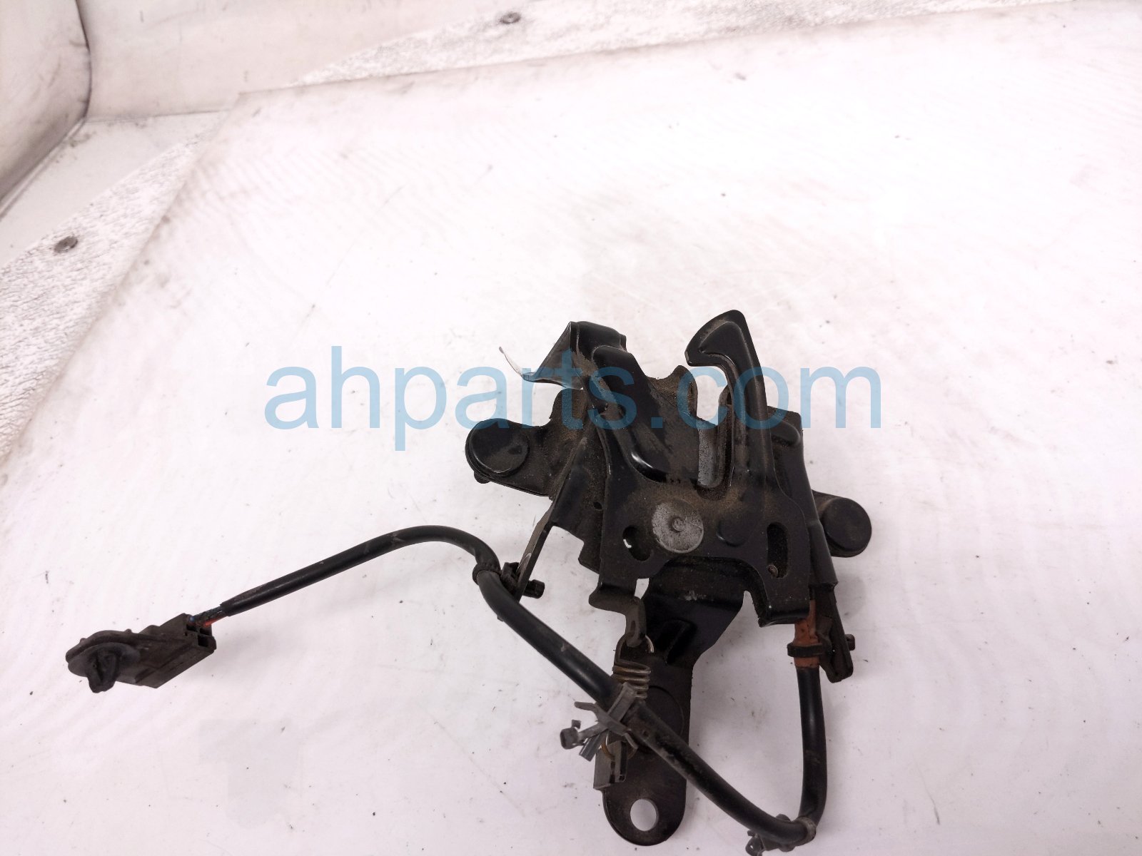 2024 Subaru Legacy Hood Lock / Latch Assy 57310AN00C Replacement 2024 Subaru Legacy Hood Lock / Latch Assy 57310AN00C Replacement thumbnail