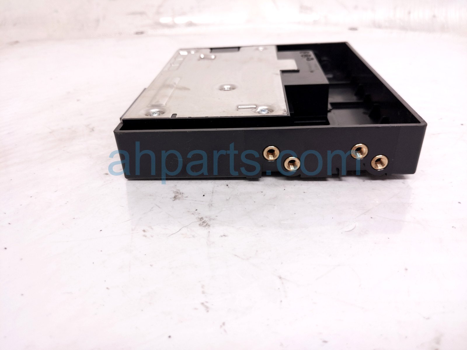2025 Subaru Outback Legacy Telematics Control Unit 86222AN41A Replacement 2025 Subaru Outback Legacy Telematics Control Unit 86222AN41A Replacement thumbnail
