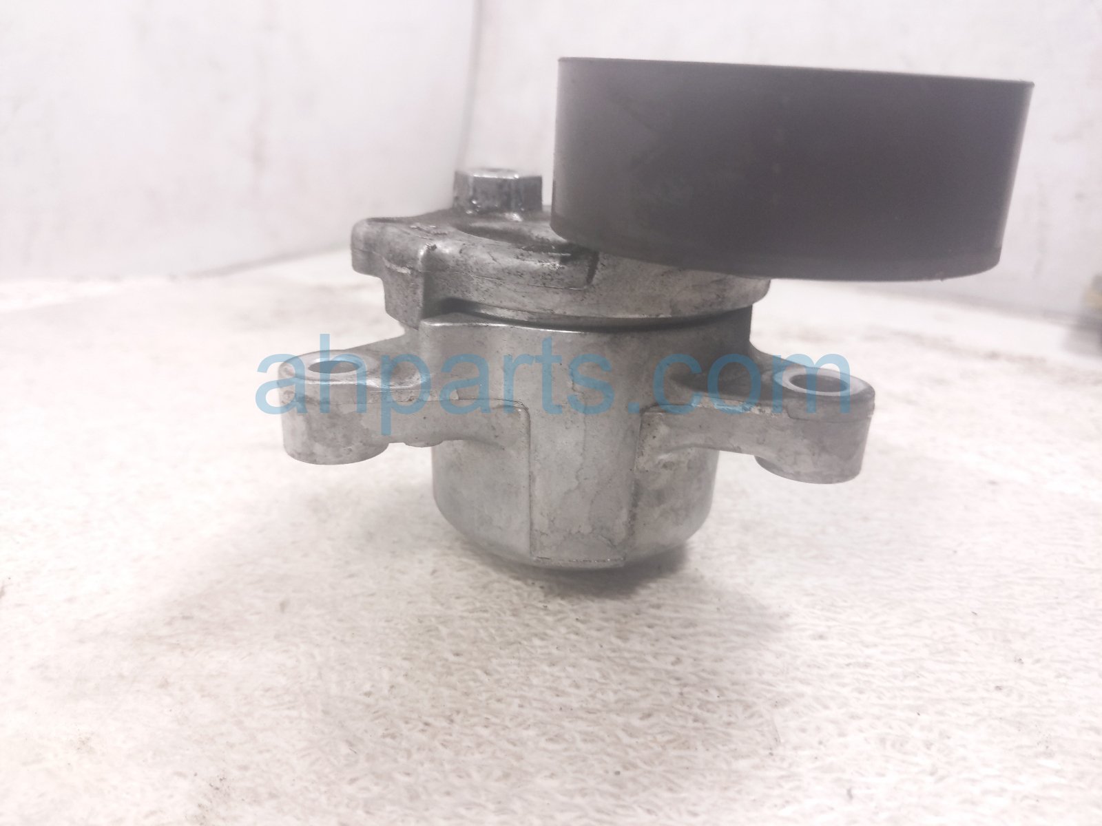2025 Subaru Outback Legacy Belt Tensioner Pulley 2.5l 23769AA13A Replacement 2025 Subaru Outback Legacy Belt Tensioner Pulley 2.5l 23769AA13A Replacement thumbnail