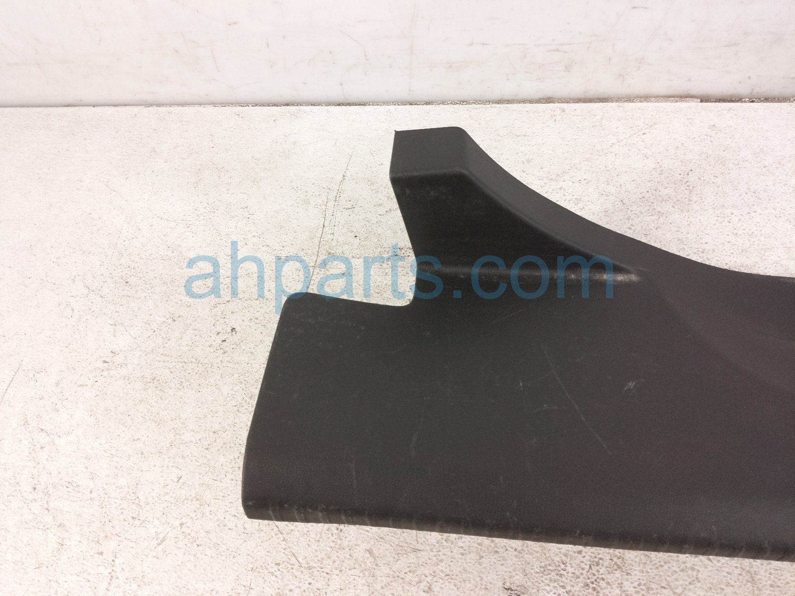 2022 Acura TLX Rear Cargo Scuff Sill Trim Blk 84640 TGV A01ZA Replacement 2022 Acura TLX Rear Cargo Scuff Sill Trim Blk 84640 TGV A01ZA Replacement thumbnail