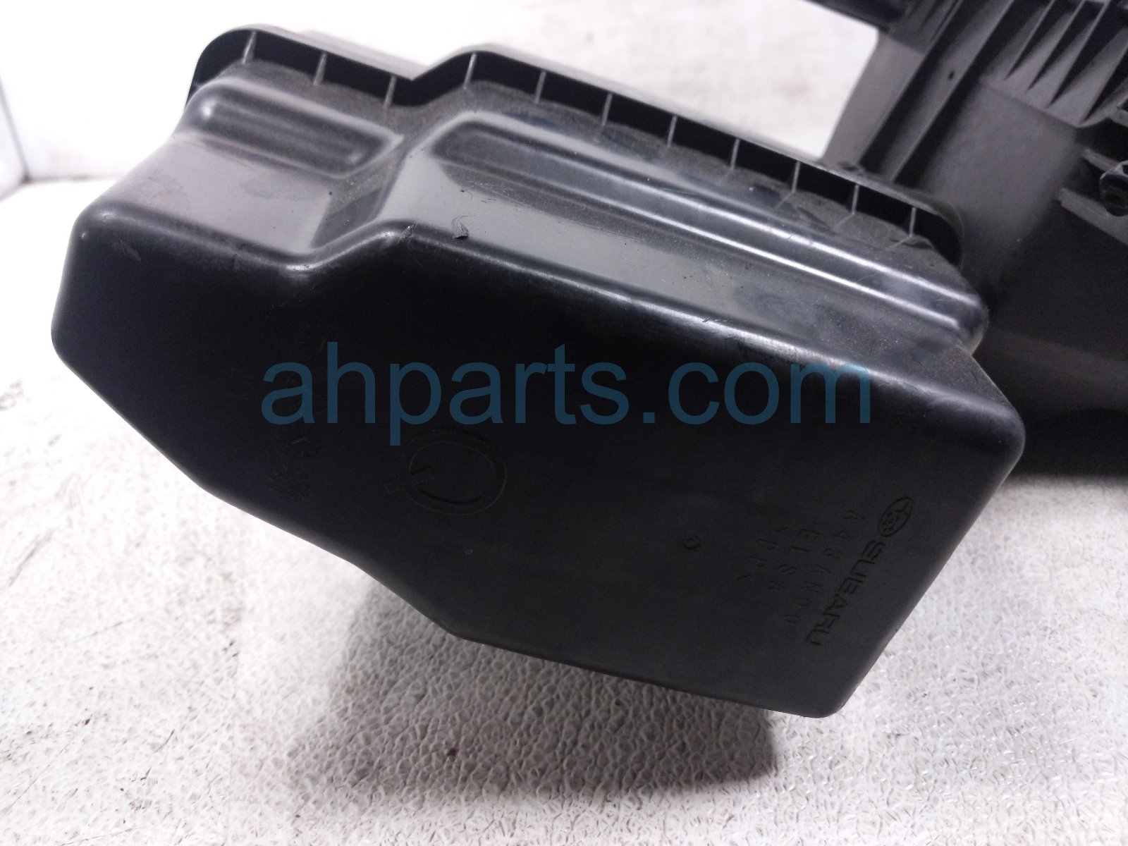 2025 Subaru Outback Legacy Air Cleaner Intake Box 46051AN00A Replacement 2025 Subaru Outback Legacy Air Cleaner Intake Box 46051AN00A Replacement thumbnail