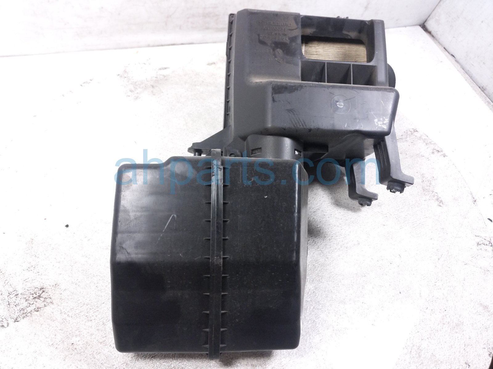 2025 Subaru Outback Legacy Air Cleaner Intake Box 46051AN00A Replacement 2025 Subaru Outback Legacy Air Cleaner Intake Box 46051AN00A Replacement thumbnail