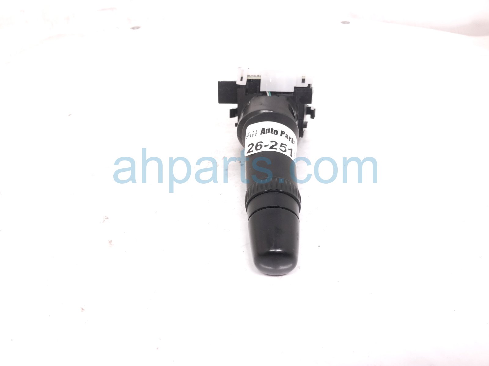 2015 Mitsubishi Lancermit Combo Headlamp / Signal Column Switch 8614A222 Replacement 2015 Mitsubishi Lancermit Combo Headlamp / Signal Column Switch 8614A222 Replacement thumbnail