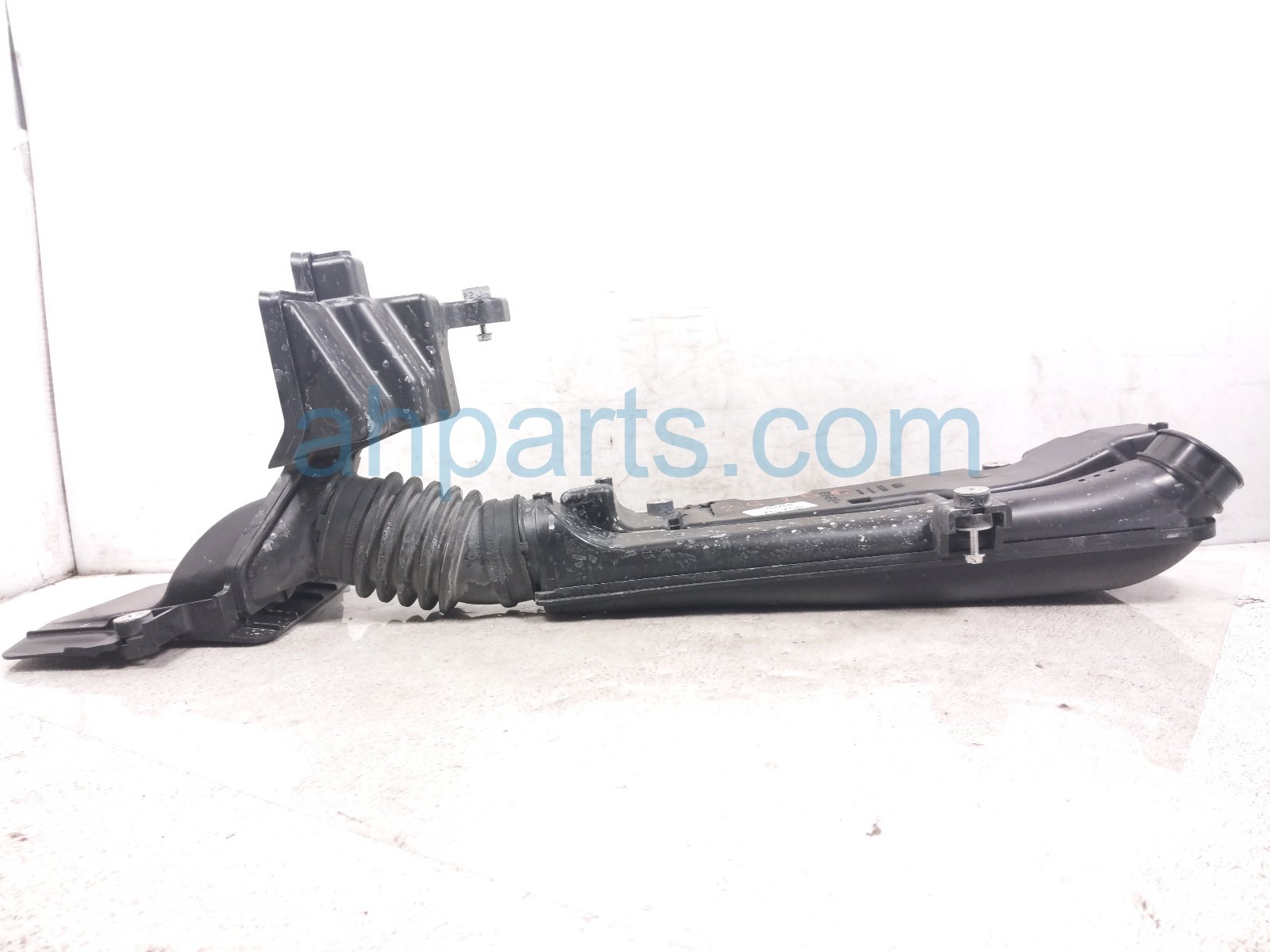 2025 Honda Accord Air Intake Resonator & Tube Hyb 17230 6MA J01 Replacement 2025 Honda Accord Air Intake Resonator & Tube Hyb 17230 6MA J01 Replacement thumbnail