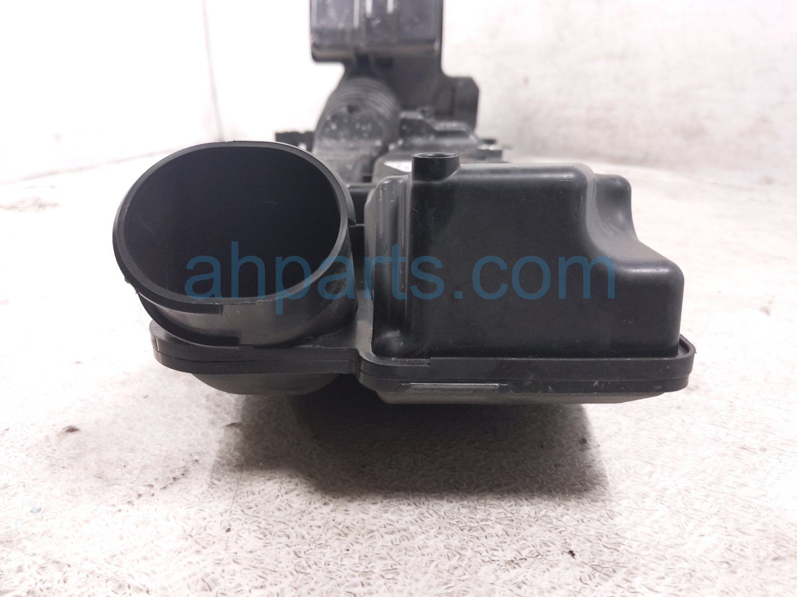 2025 Honda Accord Air Intake Resonator & Tube Hyb 17230 6MA J01 Replacement 2025 Honda Accord Air Intake Resonator & Tube Hyb 17230 6MA J01 Replacement thumbnail