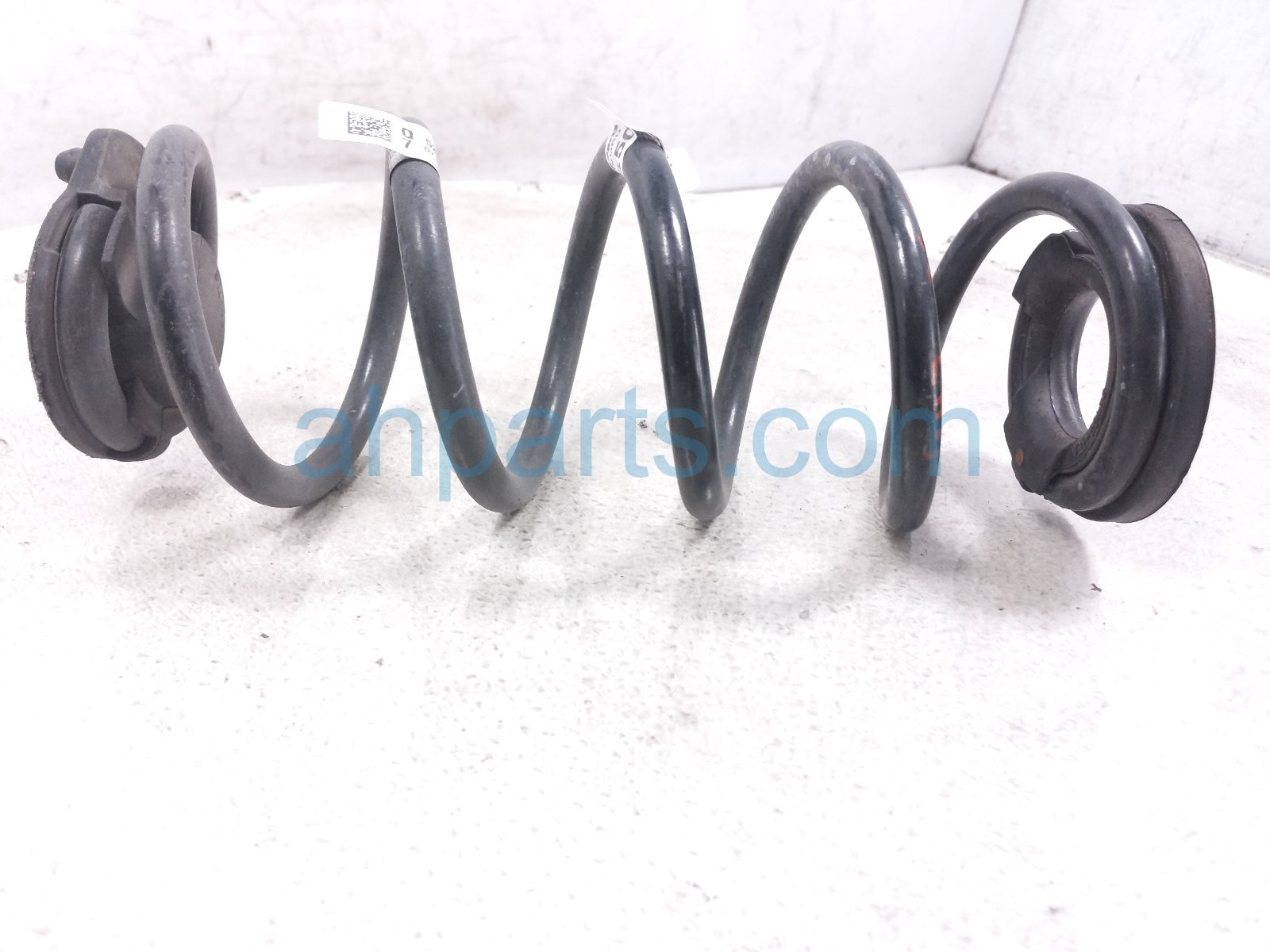 2025 Honda Accord Strut / / Shock Absorber Rear Passenger Coil Spring 2.0l Hybrid 52441 30A A71 Replacement 2025 Honda Accord Strut / / Shock Absorber Rear Passenger Coil Spring 2.0l Hybrid 52441 30A A71 Replacement thumbnail