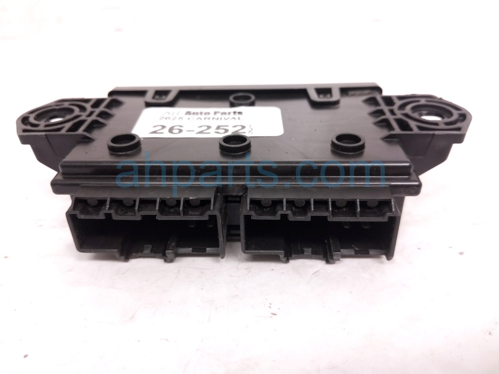 2025 Kia Carnival Rear Passenger Sliding Door Control Module 81870 R0600 Replacement 2025 Kia Carnival Rear Passenger Sliding Door Control Module 81870 R0600 Replacement thumbnail