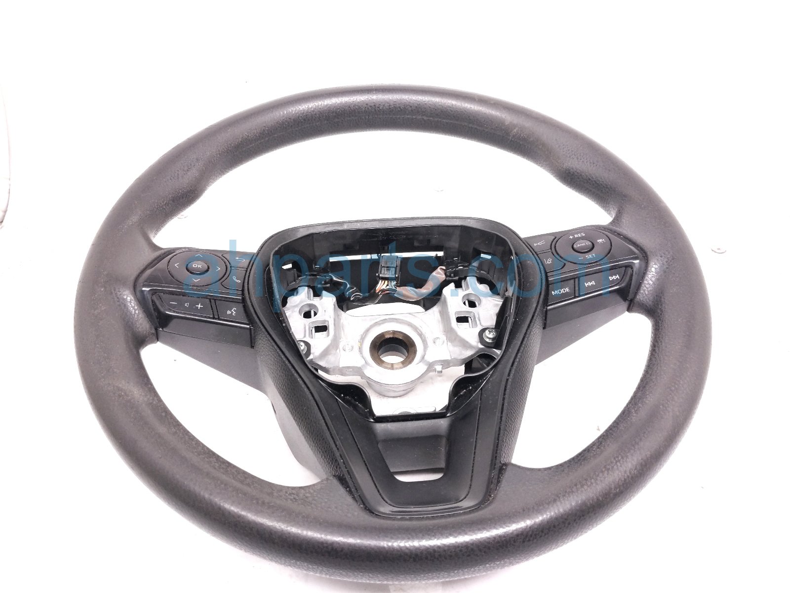 Toyota STEERING WHEEL - BLACK - LE Toyota STEERING WHEEL - BLACK - LE