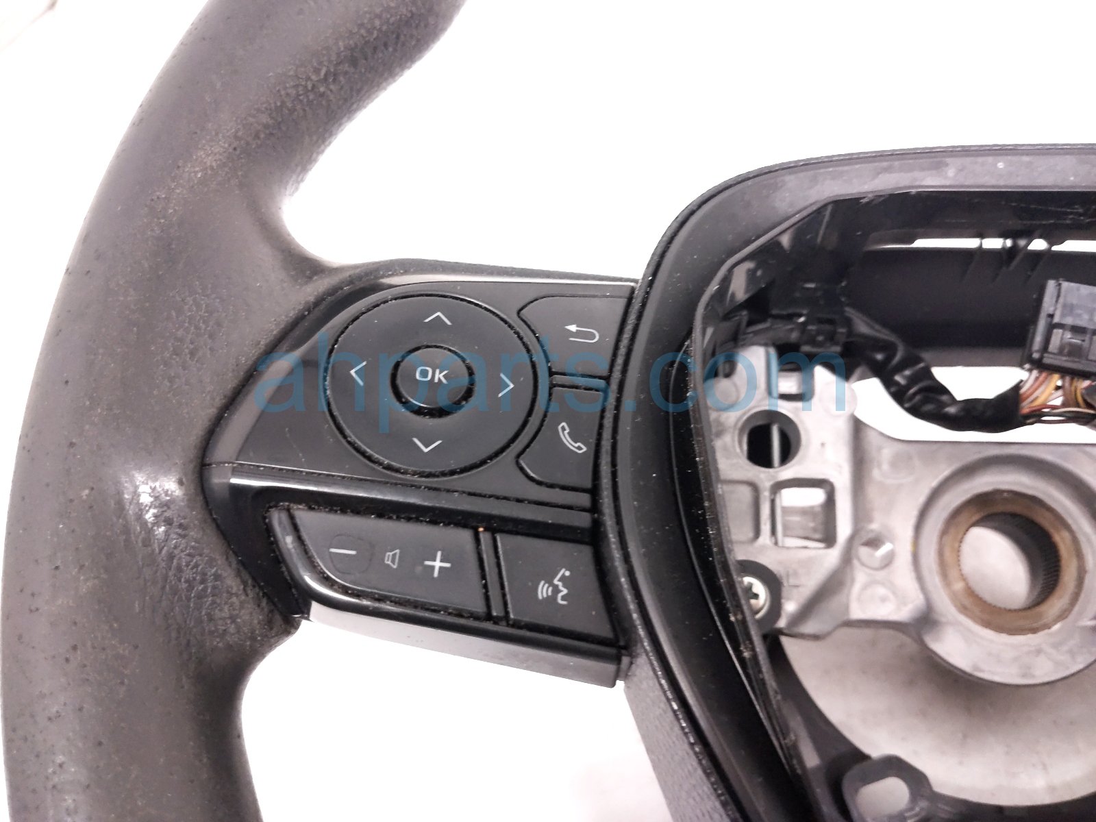 2019 Toyota Rav 4 Steering Wheel Black Le 45100 12G60 C0 Replacement 2019 Toyota Rav 4 Steering Wheel Black Le 45100 12G60 C0 Replacement thumbnail