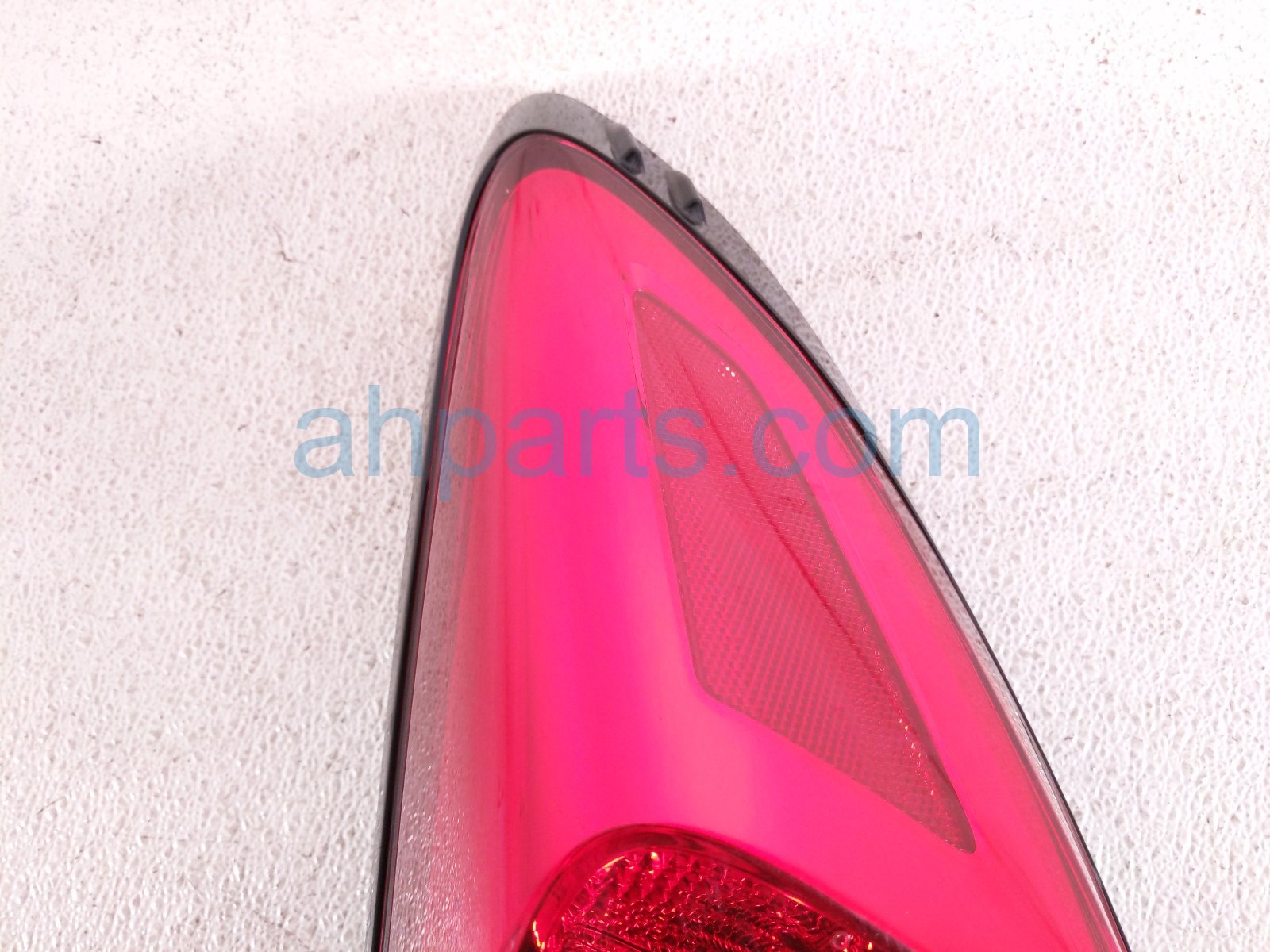 2021 Toyota C HR Light / Rear Passenger Tail Lamp (on Body) 81551 10401 Replacement 2021 Toyota C HR Light / Rear Passenger Tail Lamp (on Body) 81551 10401 Replacement thumbnail
