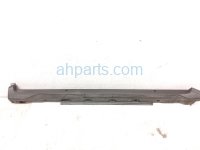 Toyota RH SIDE SKIRT / MOLDING - BLACK Toyota RH SIDE SKIRT / MOLDING - BLACK