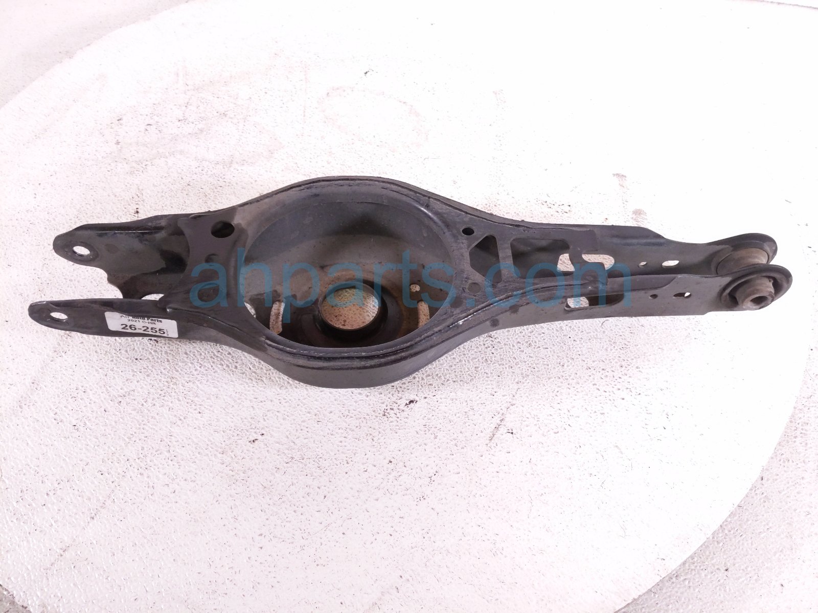 Toyota RR/RH SPRING SEAT LOWER CONTROL ARM Toyota RR/RH SPRING SEAT LOWER CONTROL ARM
