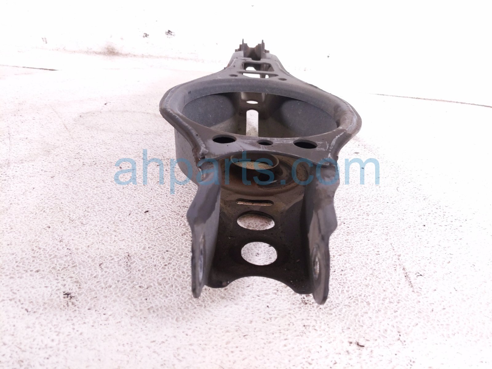 2021 Toyota C HR Rear Driver Spring Seat Lower Control Arm 48730 47010 Replacement 2021 Toyota C HR Rear Driver Spring Seat Lower Control Arm 48730 47010 Replacement thumbnail