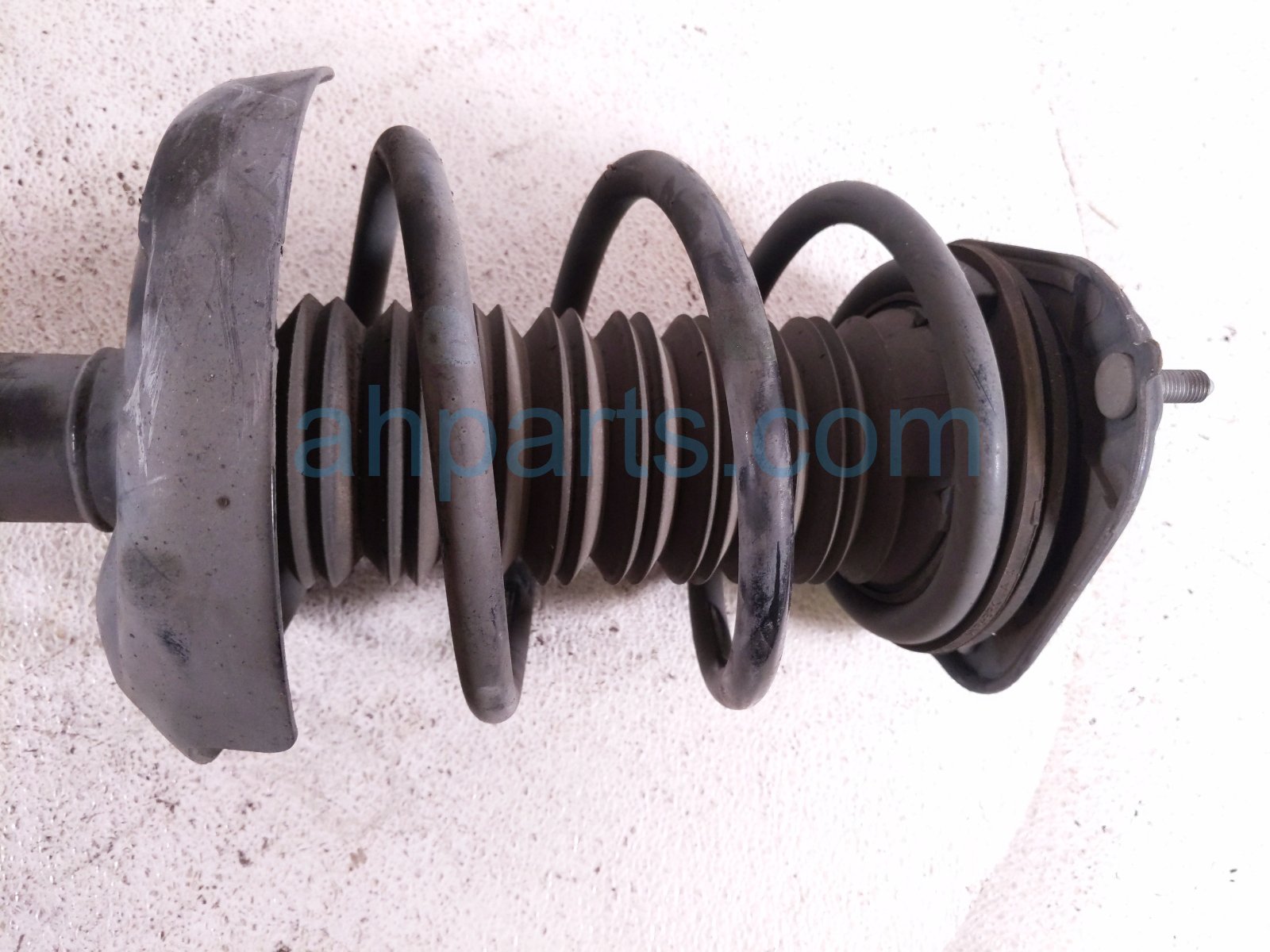 2021 Toyota C HR Front Passenger Strut Absorber + Spring 48510 10470 Replacement 2021 Toyota C HR Front Passenger Strut Absorber + Spring 48510 10470 Replacement thumbnail