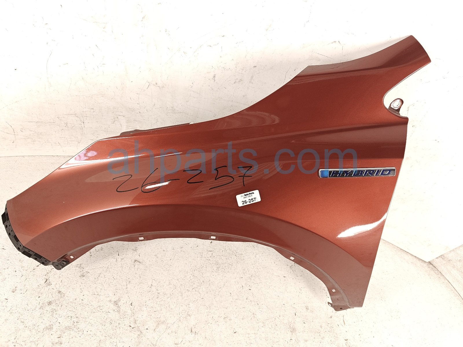 Honda LH FENDER - RED Honda LH FENDER - RED