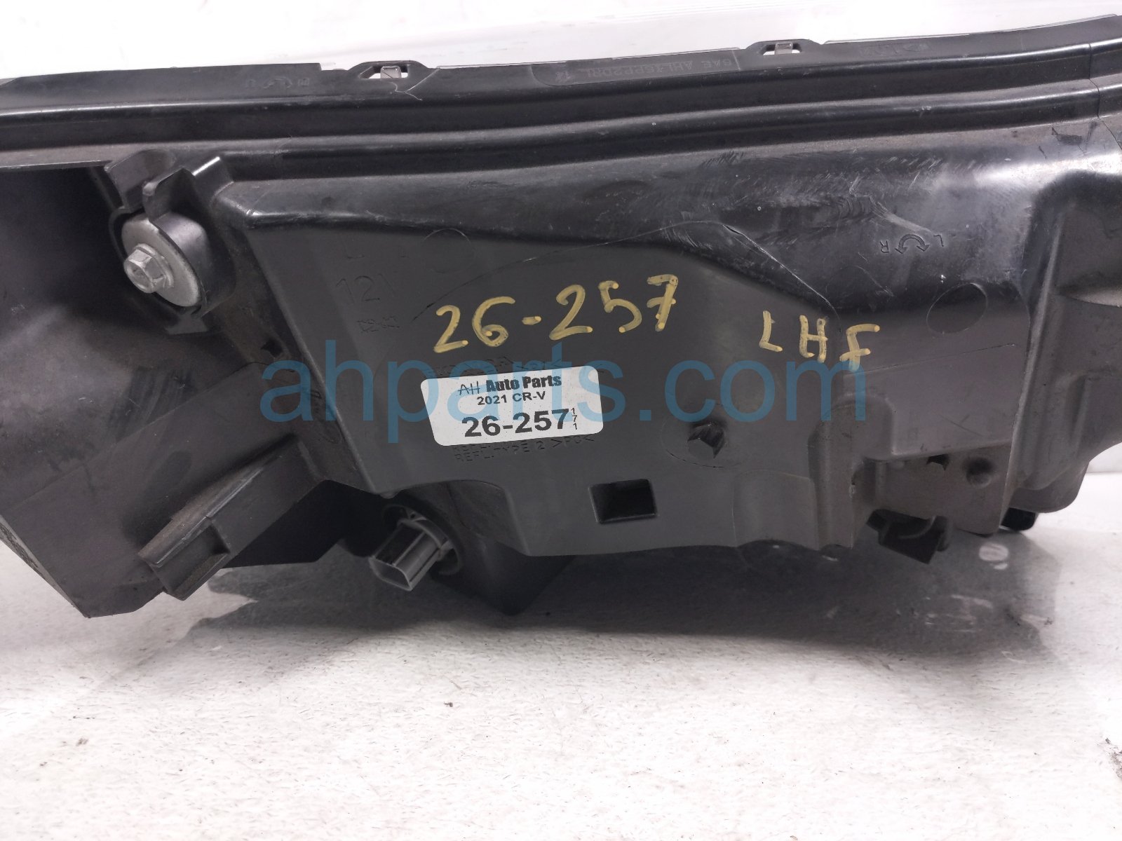 2021 Honda CR V Headlight Driver Headlamp / Light 33150 TLA A12 Replacement 2021 Honda CR V Headlight Driver Headlamp / Light 33150 TLA A12 Replacement thumbnail
