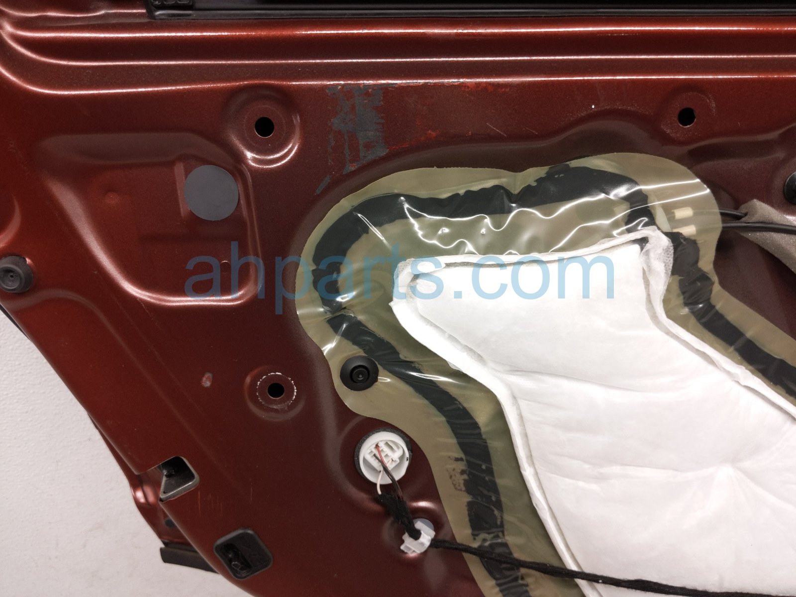 2021 Honda CR V Rear Driver Door Red No Inside Trim 67550 TLA A00ZZ Replacement 2021 Honda CR V Rear Driver Door Red No Inside Trim 67550 TLA A00ZZ Replacement thumbnail