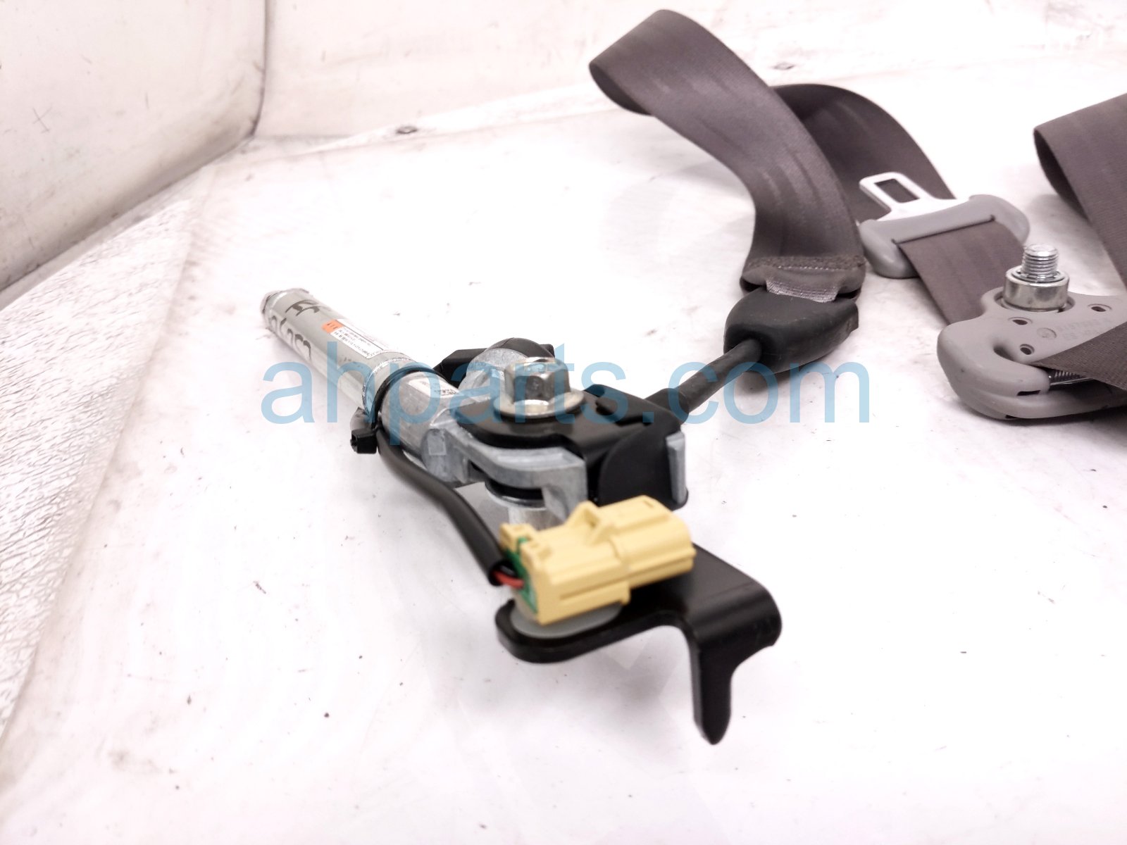 2021 Honda CR V Front Passenger Seat Belt Grey 04814 TLA A00ZC Replacement 2021 Honda CR V Front Passenger Seat Belt Grey 04814 TLA A00ZC Replacement thumbnail