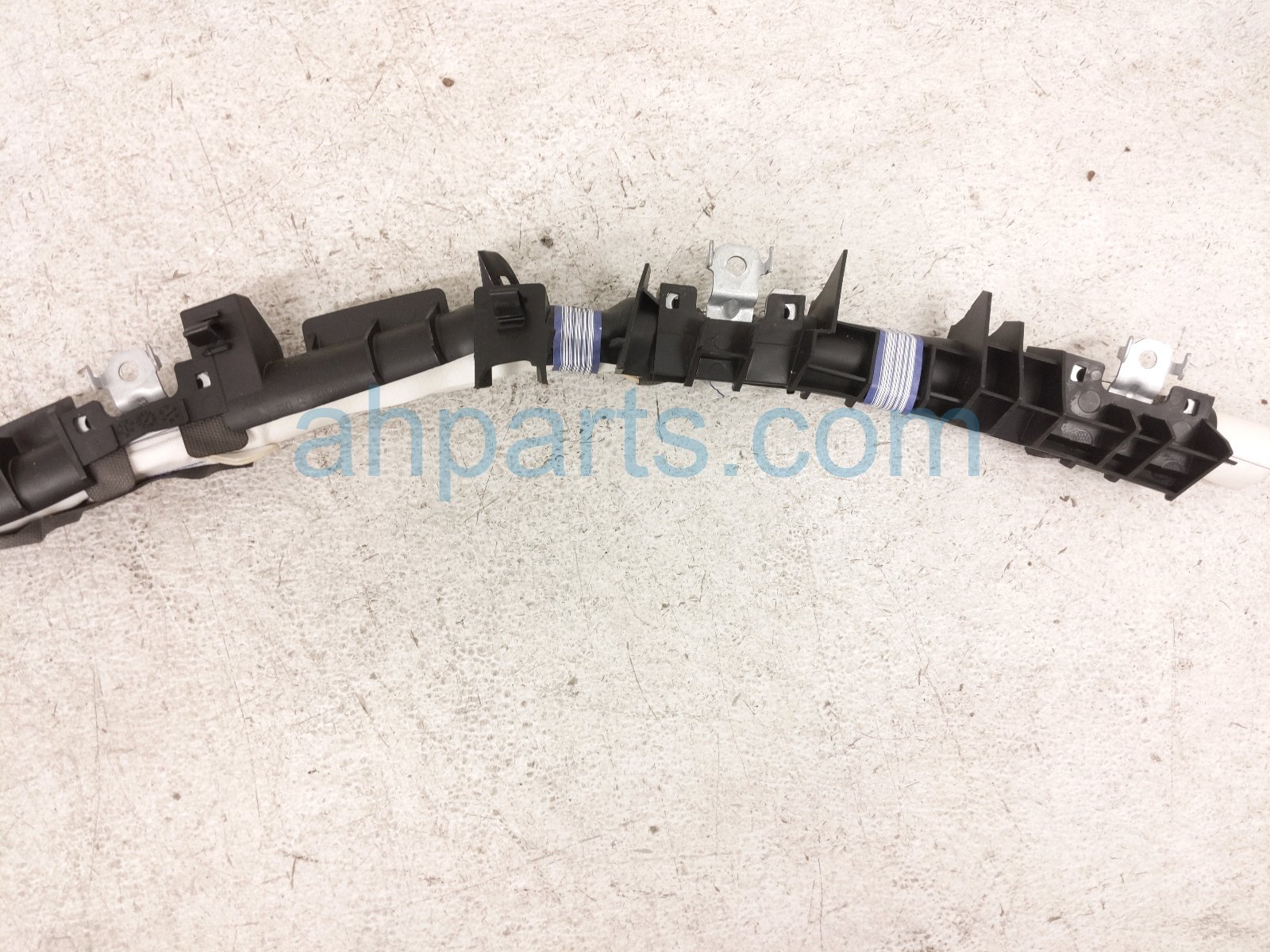 2021 Honda CR V Driver Roof Curtain Airbag 78875 TLA A62 Replacement 2021 Honda CR V Driver Roof Curtain Airbag 78875 TLA A62 Replacement thumbnail