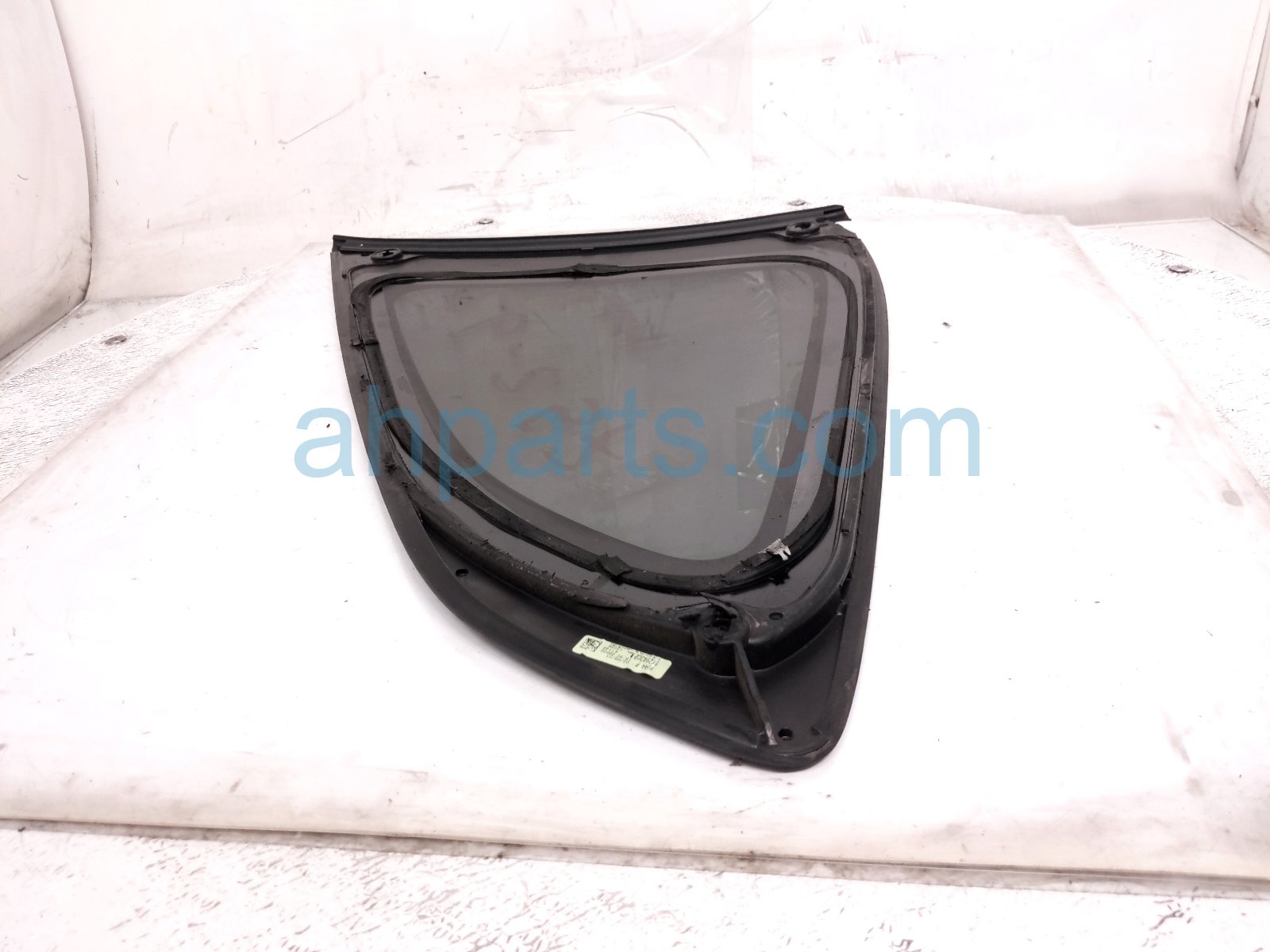 2021 Honda CR V Driver Quarter Window Glass 73562 TLA A01 Replacement 2021 Honda CR V Driver Quarter Window Glass 73562 TLA A01 Replacement thumbnail