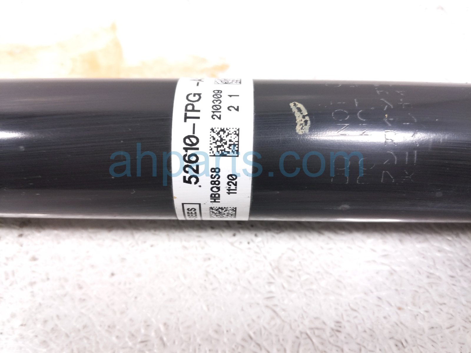 2021 Honda CR V Strut / Spring / Rear Passenger Shock Absorber 52611 TPG A52 Replacement 2021 Honda CR V Strut / Spring / Rear Passenger Shock Absorber 52611 TPG A52 Replacement thumbnail