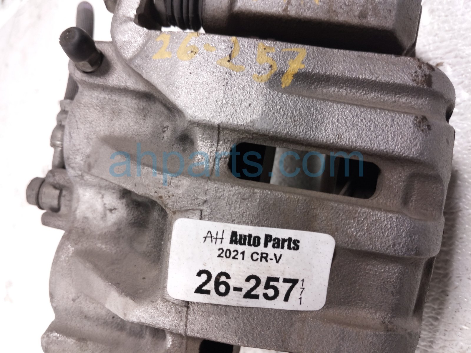 2021 Honda CR V Front Driver Brake Caliper 45019 TLA A50 Replacement 2021 Honda CR V Front Driver Brake Caliper 45019 TLA A50 Replacement thumbnail