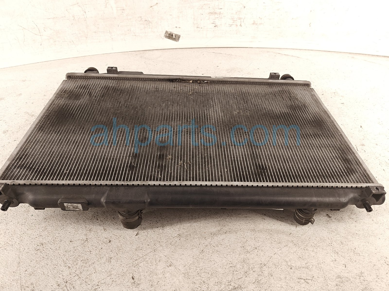 2021 Honda CR V Radiator 19010 5RD A01 Replacement 2021 Honda CR V Radiator 19010 5RD A01 Replacement thumbnail
