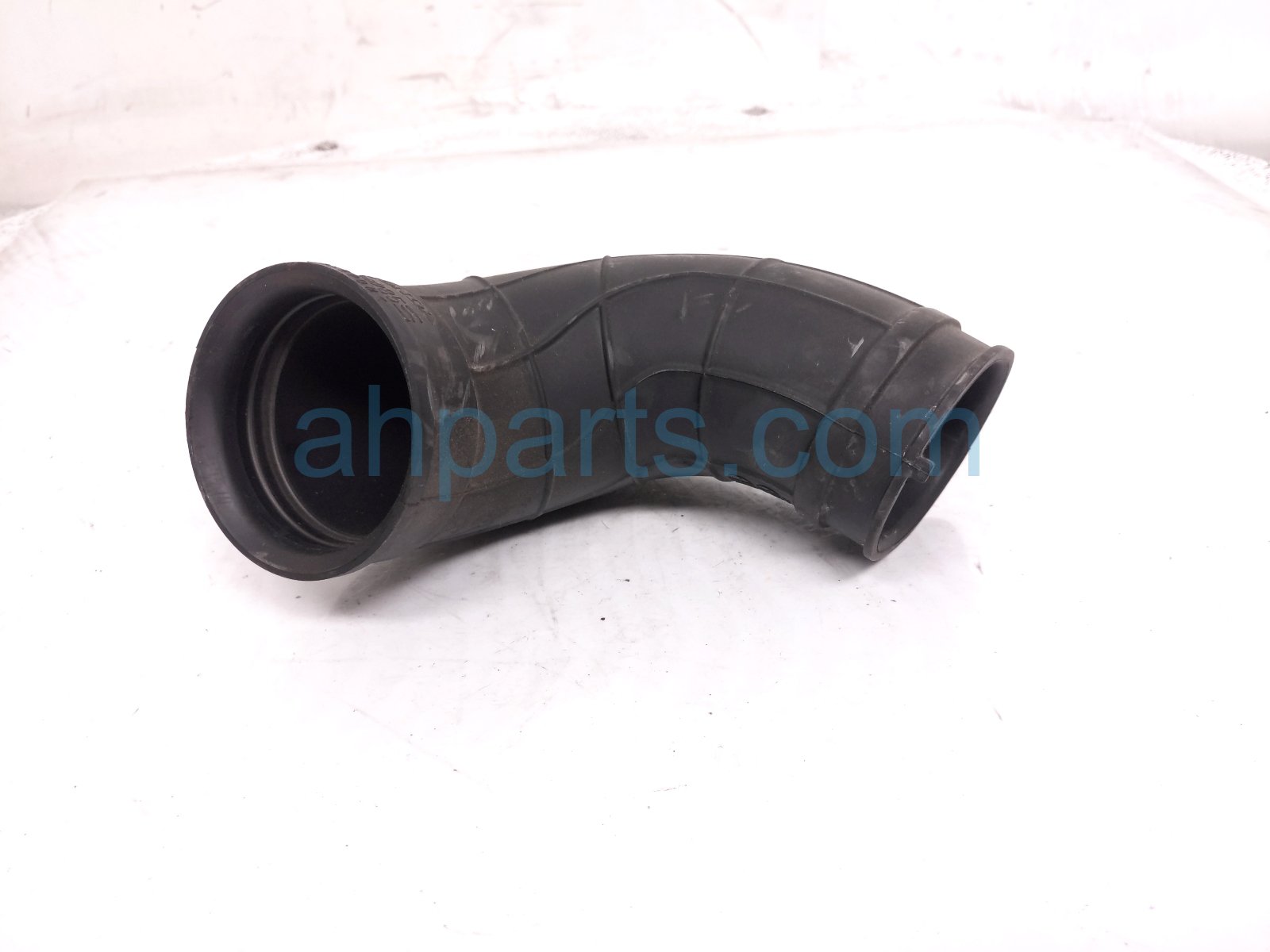 Honda AIR INTAKE TUBE B - 2.0L HYB Honda AIR INTAKE TUBE B - 2.0L HYB