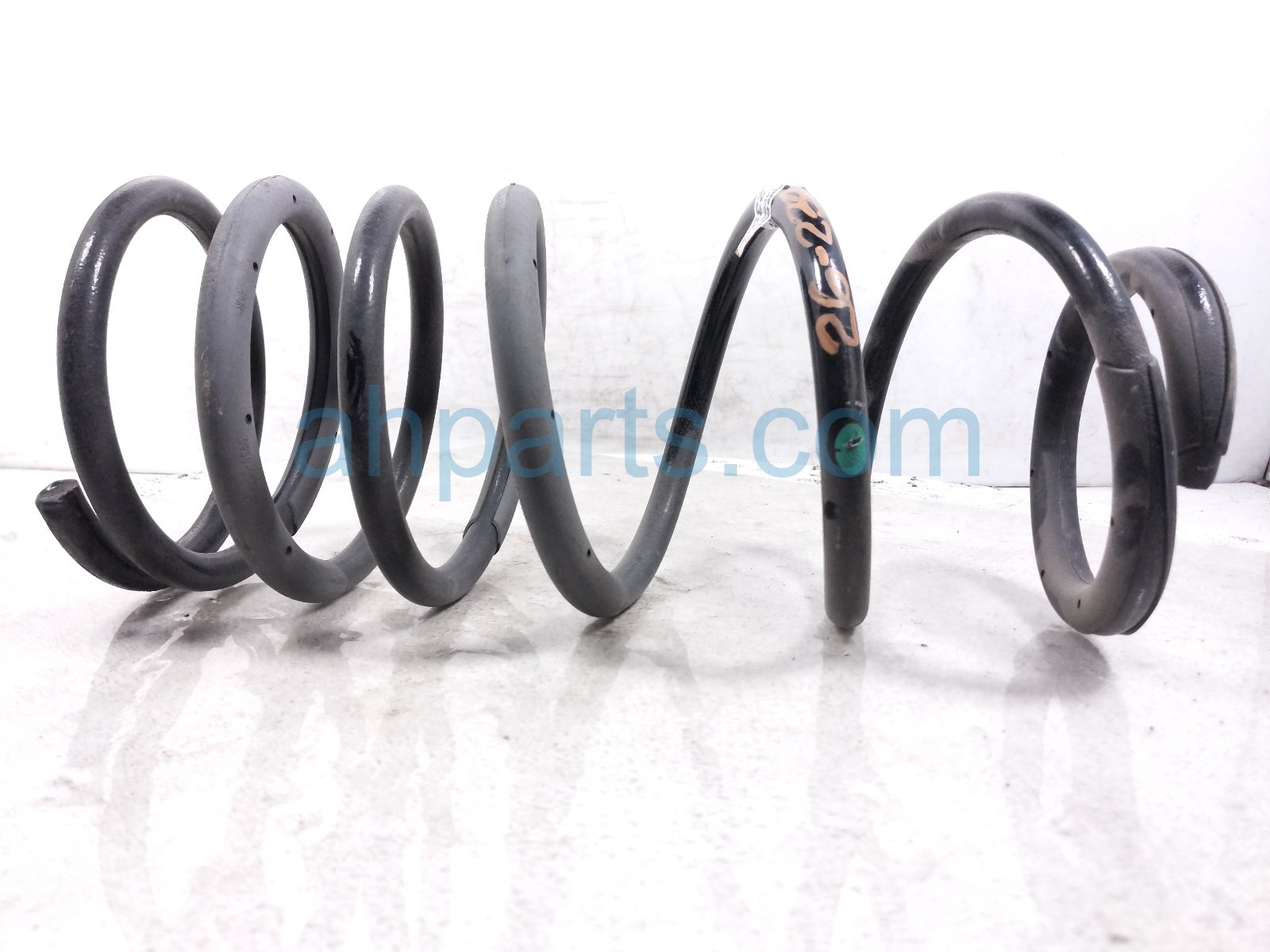 2024 Toyota Tacoma Strut / / Shock Absorber Rear Driver Coil Spring 2.4l 4x4 48231 AK061 Replacement 2024 Toyota Tacoma Strut / / Shock Absorber Rear Driver Coil Spring 2.4l 4x4 48231 AK061 Replacement thumbnail