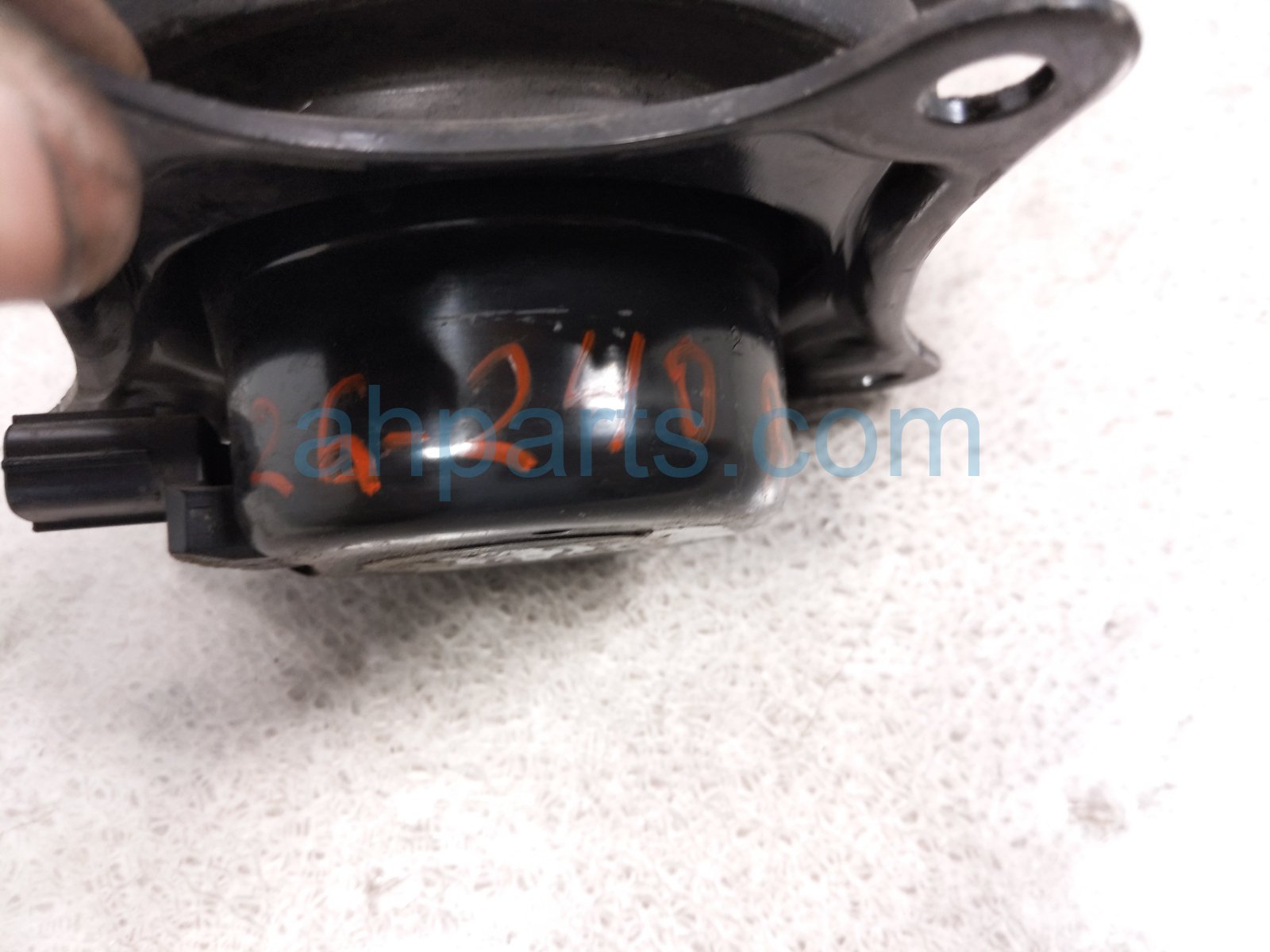 2023 Acura MDX Engine/motor Rear Engine Mount 3.5l Awd 50810 TYA A01 Replacement 2023 Acura MDX Engine/motor Rear Engine Mount 3.5l Awd 50810 TYA A01 Replacement thumbnail