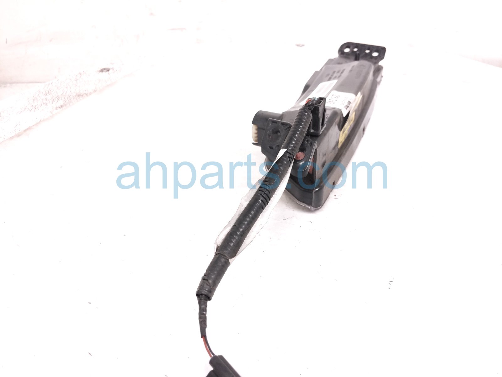 2019 Honda Accord Passenger Led Fog Lamp / Light Replacement 2019 Honda Accord Passenger Led Fog Lamp / Light Replacement thumbnail