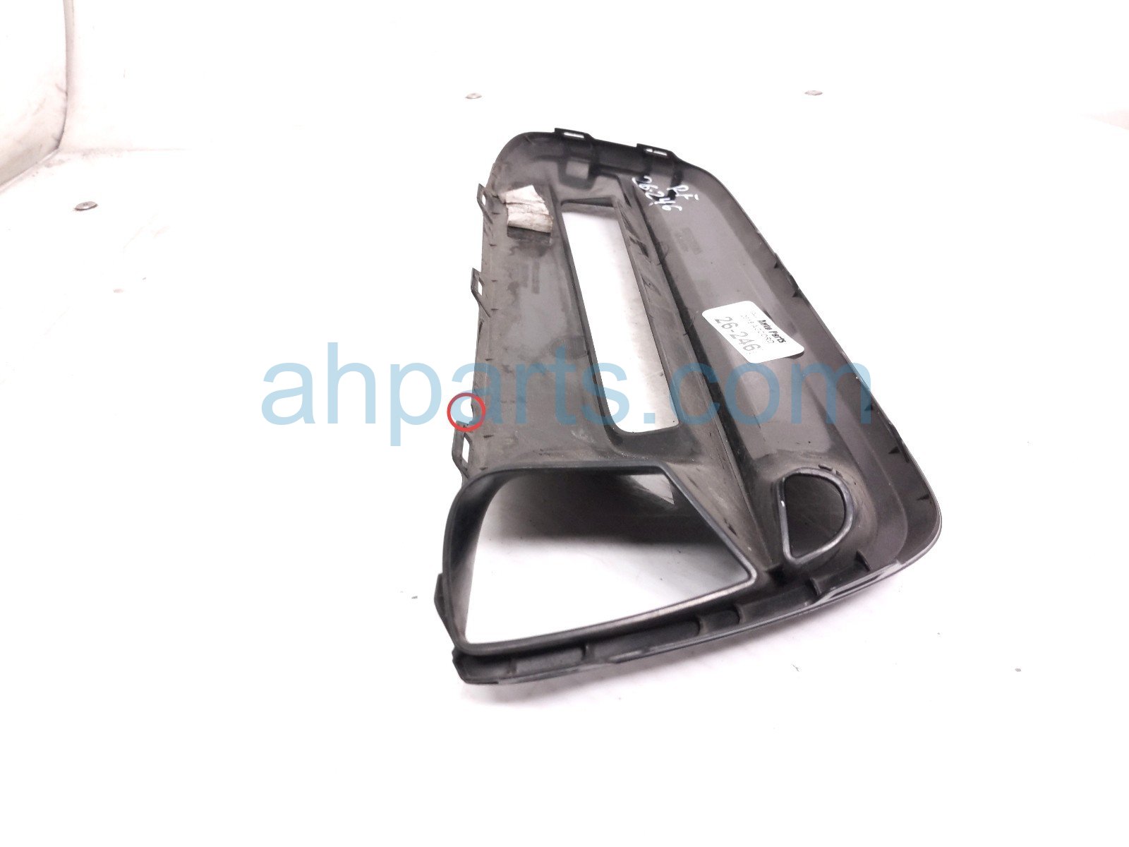 2019 Honda Accord Front Passenger Fog Light Bezel Grille 71102 TVA A10 Replacement 2019 Honda Accord Front Passenger Fog Light Bezel Grille 71102 TVA A10 Replacement thumbnail