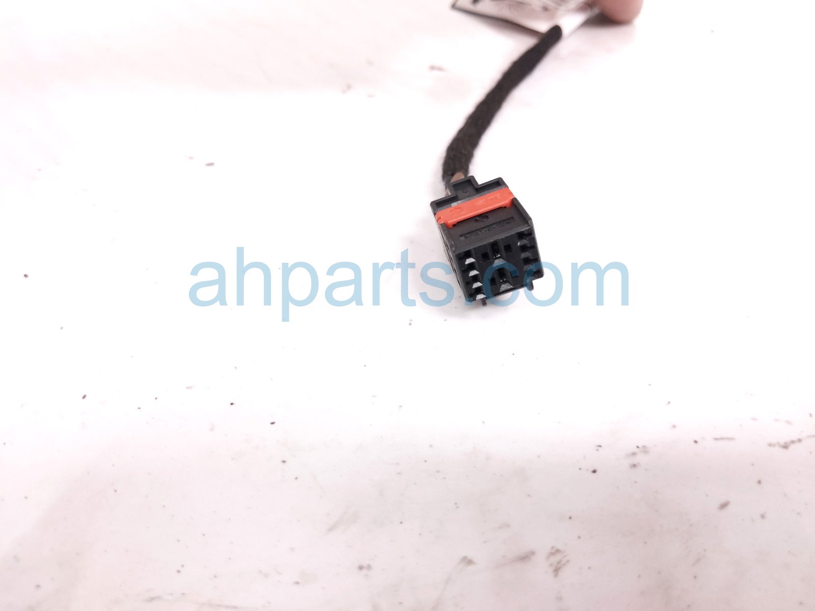 2025 Kia Carnival Rear Window Regulator Driver Power Tailgate Shock / Strut 81831 R0600 Replacement 2025 Kia Carnival Rear Window Regulator Driver Power Tailgate Shock / Strut 81831 R0600 Replacement thumbnail