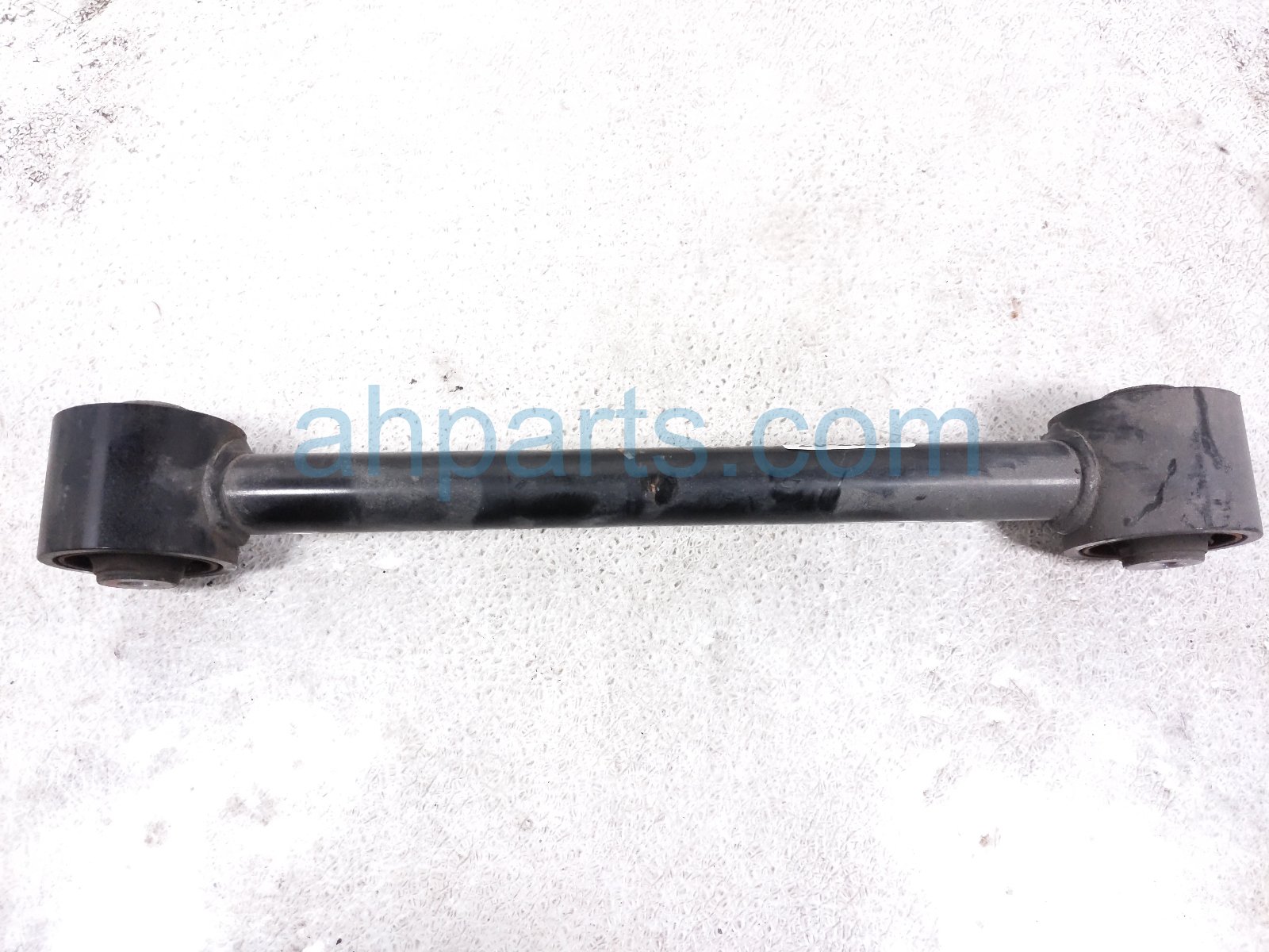 2024 Toyota Tacoma Rear Driver Upper Control Arm 48710 AK010 Replacement 2024 Toyota Tacoma Rear Driver Upper Control Arm 48710 AK010 Replacement thumbnail