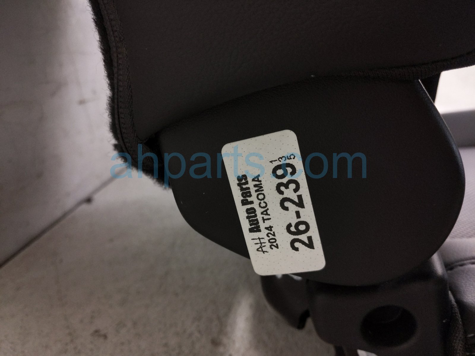 2024 Toyota Tacoma Back (2nd Row) Rear Passenger Seat Assy Black Softex 71077 AK080 C1 Replacement 2024 Toyota Tacoma Back (2nd Row) Rear Passenger Seat Assy Black Softex 71077 AK080 C1 Replacement thumbnail