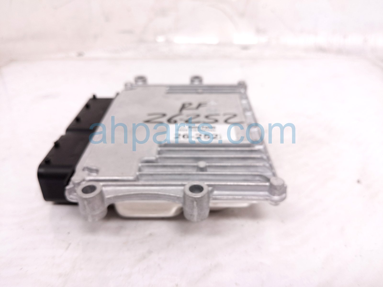 2025 Kia Carnival Ecu Control Module / Engine Computer Unit 1.6l Hyb Fwd 39031 3D046 Replacement 2025 Kia Carnival Ecu Control Module / Engine Computer Unit 1.6l Hyb Fwd 39031 3D046 Replacement thumbnail