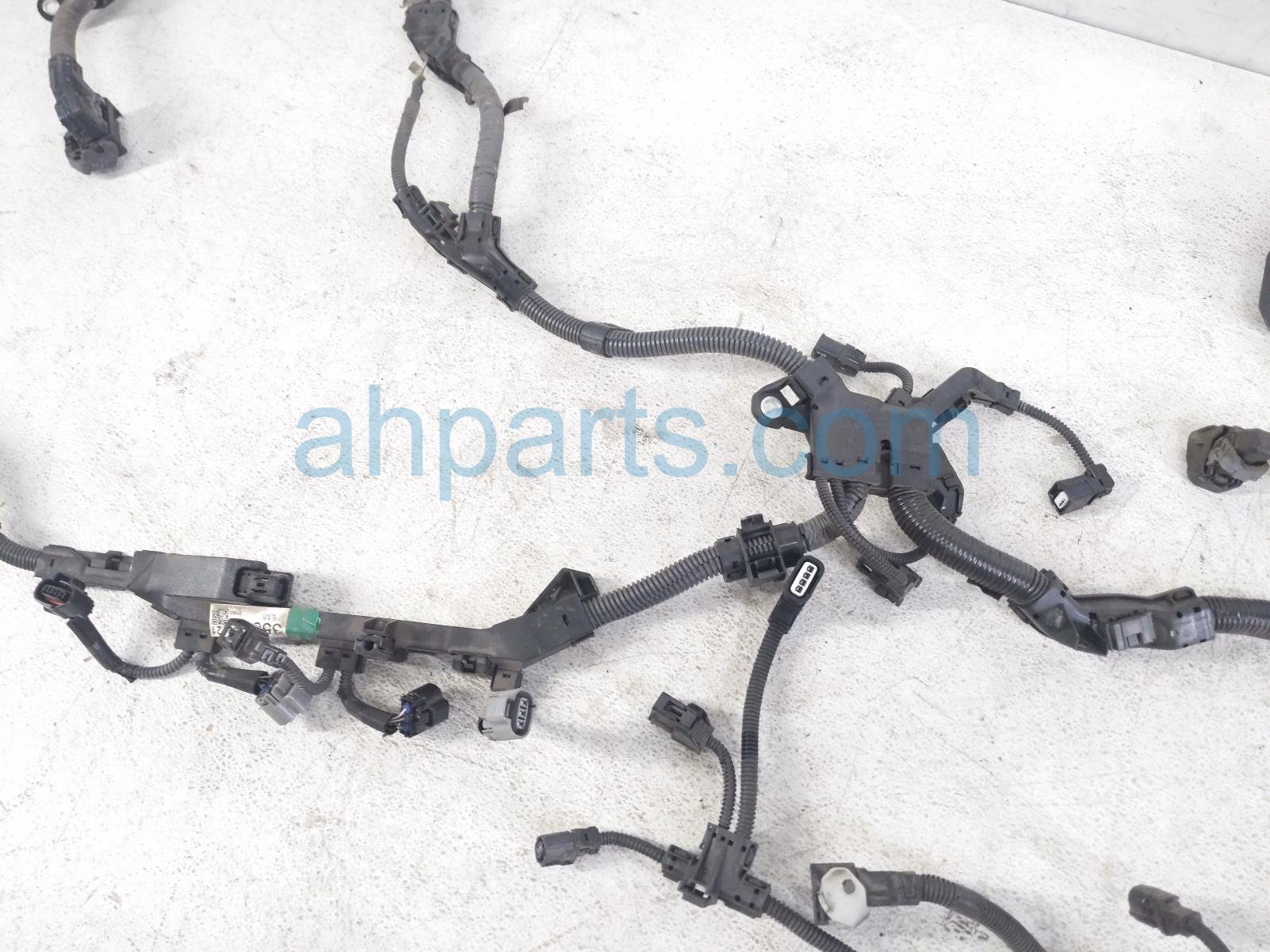 2021 Toyota Highlander Engine Wire Harness 2.5l Hyb Awd 82121 0E350 Replacement 2021 Toyota Highlander Engine Wire Harness 2.5l Hyb Awd 82121 0E350 Replacement thumbnail