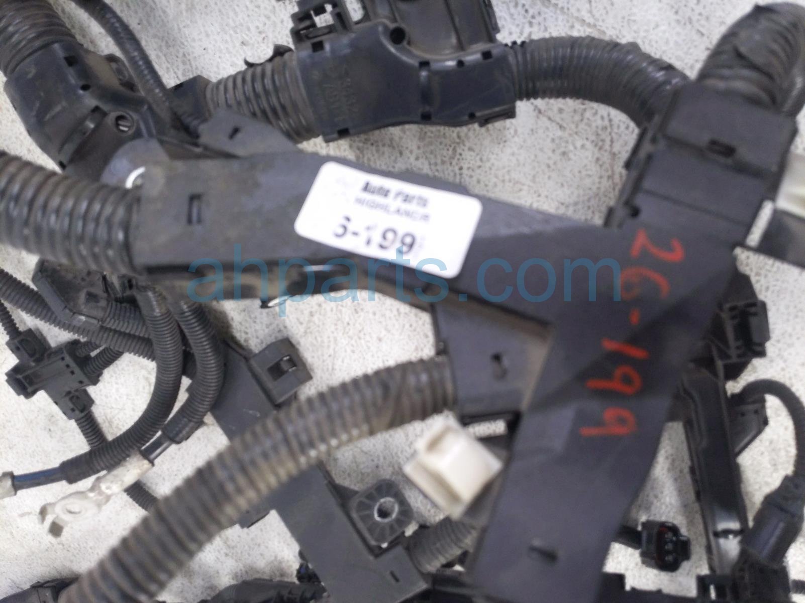 2021 Toyota Highlander Engine Wire Harness 2.5l Hyb Awd 82121 0E350 Replacement 2021 Toyota Highlander Engine Wire Harness 2.5l Hyb Awd 82121 0E350 Replacement thumbnail